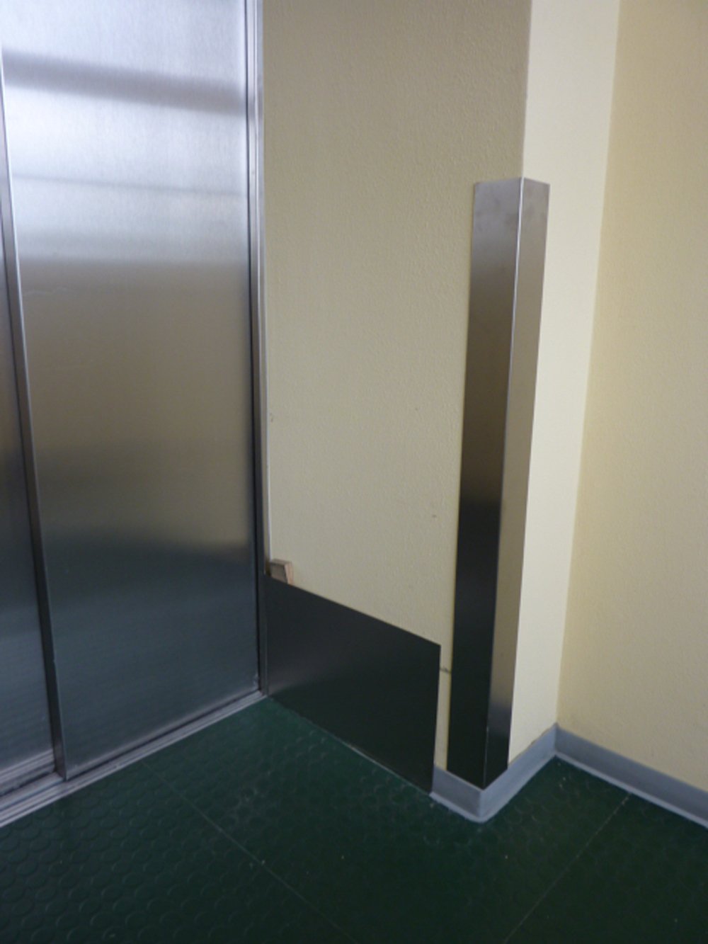 10er Set Edelstahl Kantenschutzwinkel 3-fach gekantet 40x40x1,5x1.500