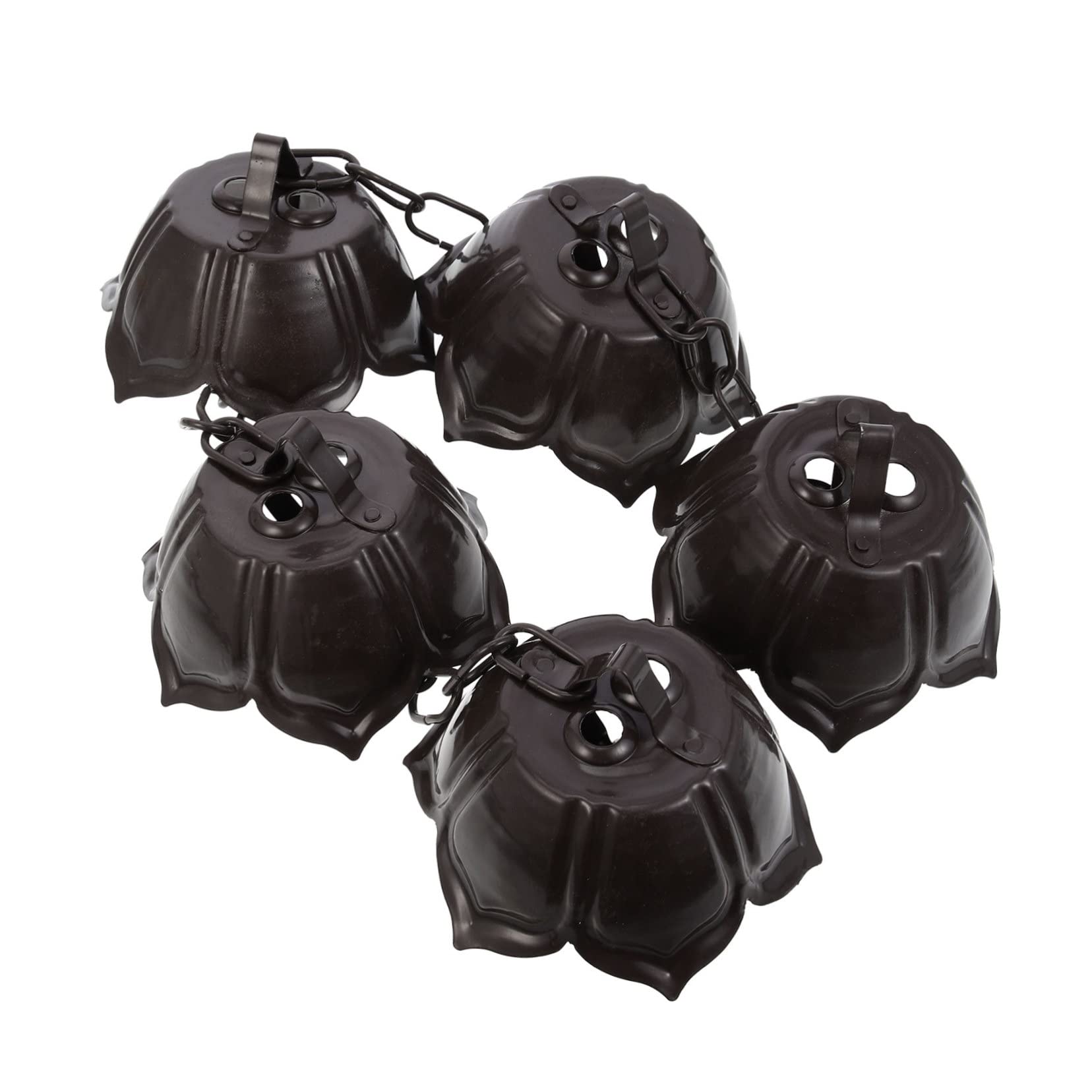 Chaîne gouttière décorative pour créer une ambiance zen dans votre jardin