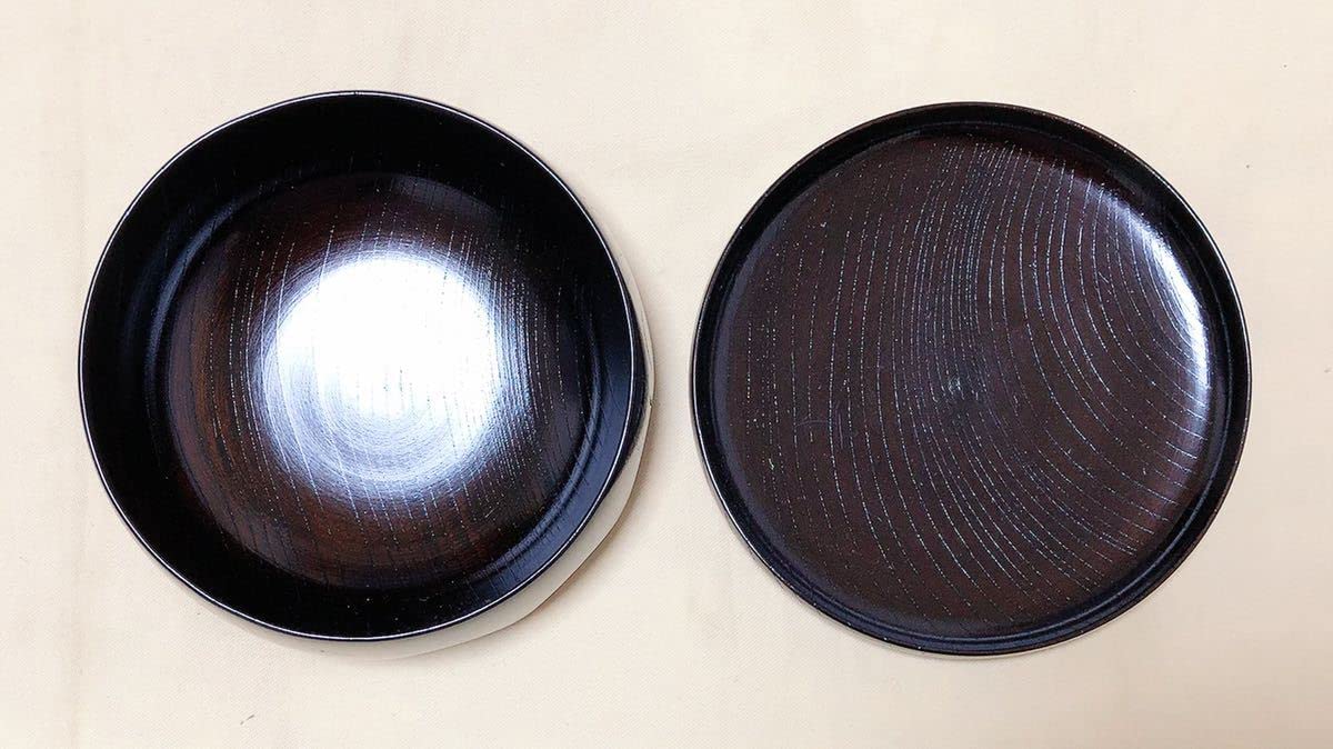 Amazon.co.jp: 京都老舗アソベの漆器お菓子器天然木製蓋付き容器 303