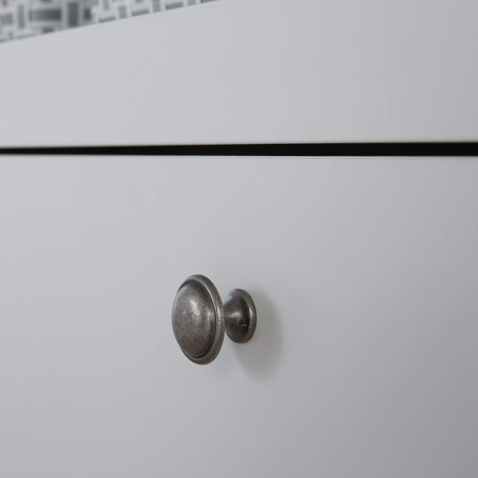 trendteam smart living - Ole - Garderobenschrank - Weiß - Kleiderschrank mit 3 Türen, 3 Einlegeböden - (BxHxT) 141 x 192 x 51 cm - altsilberfarbene Metallgriffe