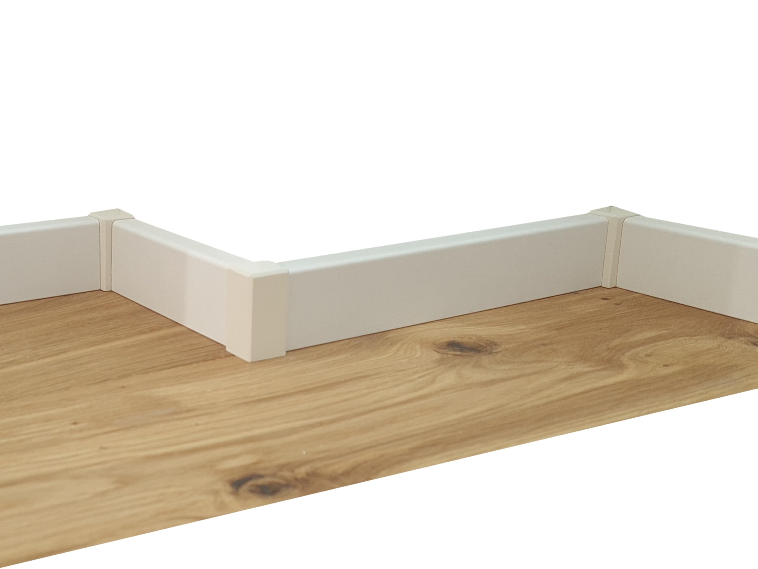 24 m Sockelleiste Weiß 40 mm Hoch CUBE Form 16 x 40 mm ✓Kabelkanal ✓weisse Oberfläche - MDF Trägermaterial Bodenleiste für Laminat - Sie kaufen 10 Stück x 2,4 m (24 m)