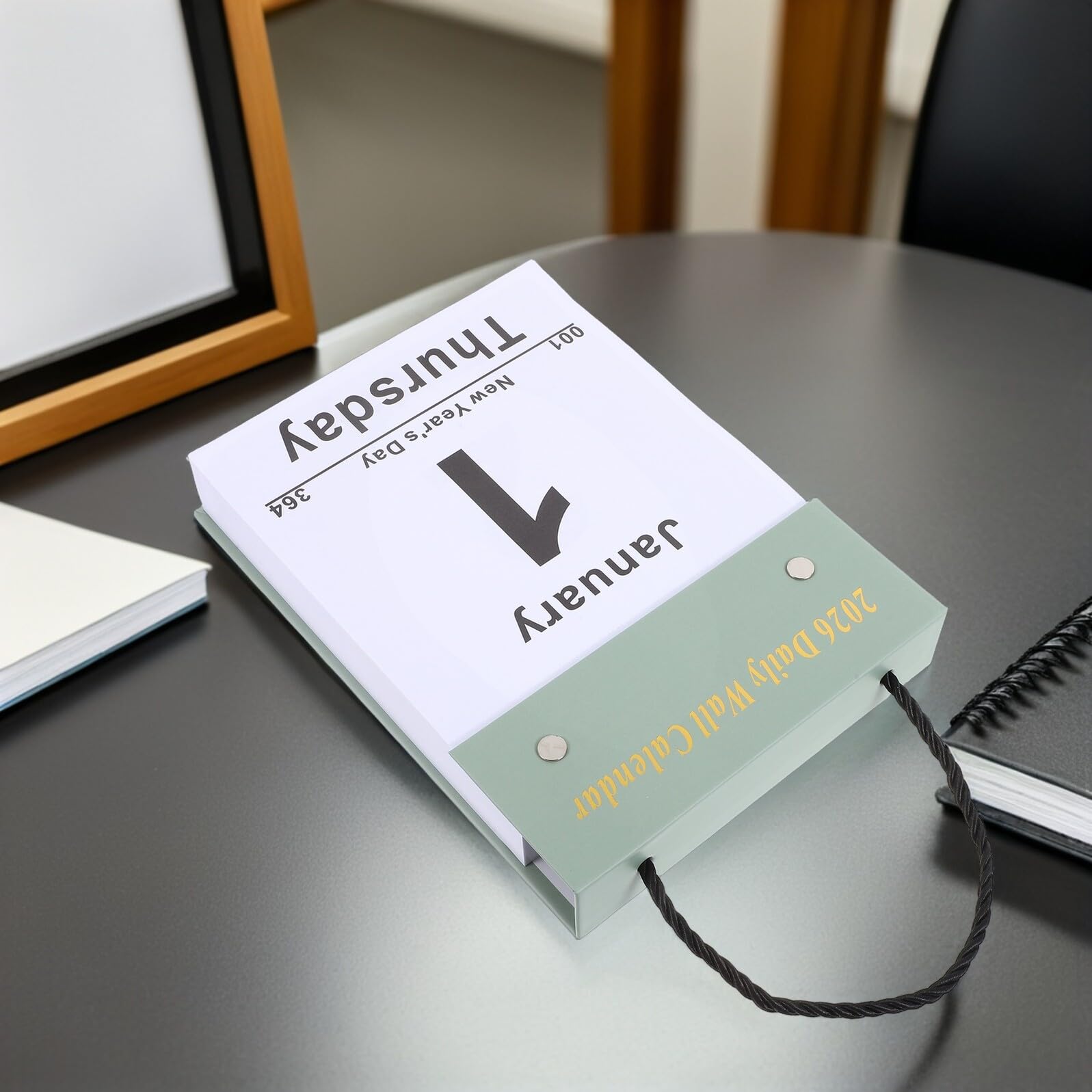 COHEALI Tageskalender 2026 zum Abreißen Großer Hängender Wandkalender mit Lesbarer Schrift für Senioren Büro Schule und Homeoffice