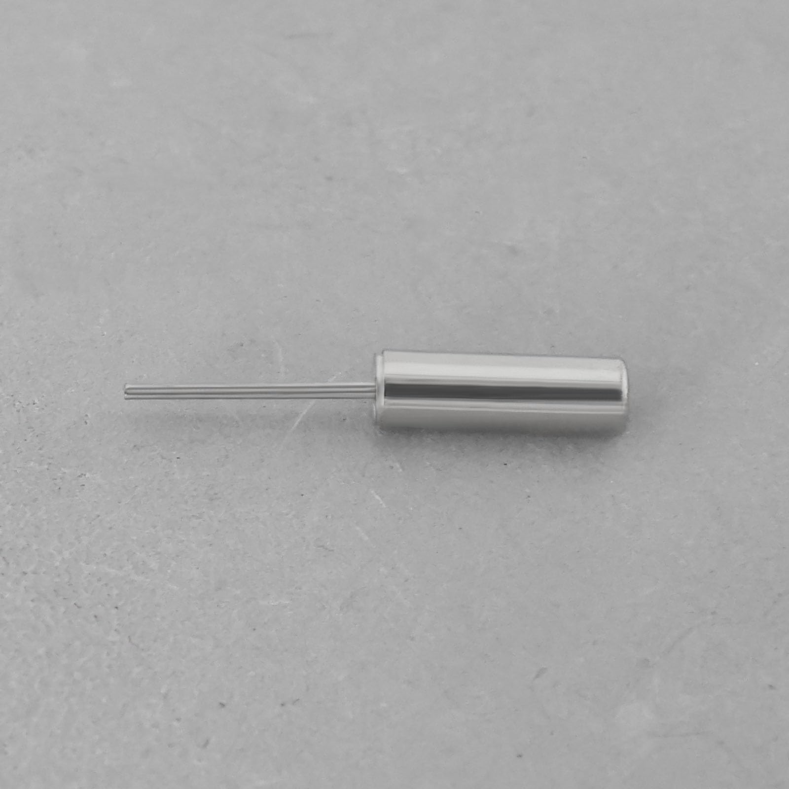 Osciladores de Cristal 32,768 KHz 2x6 mm para Reloj Electrónica PC
