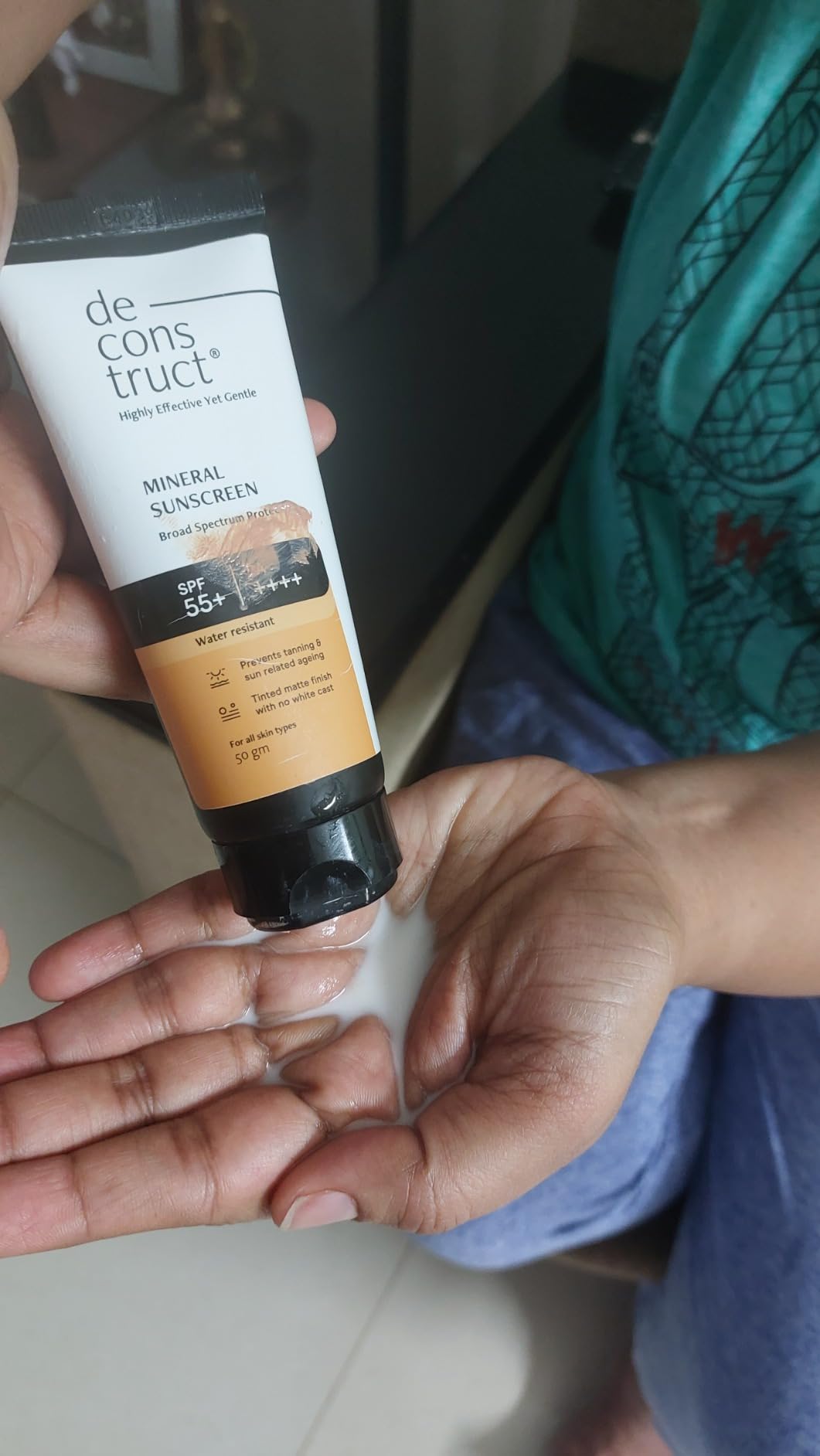 Deconstruct Tinted Mineral Sunscreen Spf 55+ And Pa++++|Sunscreen Cream ...