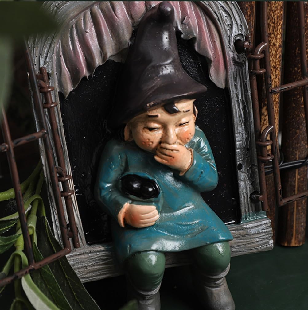 Amazon | ガーデンオブジェ 小人 いたずらっ子 壁掛け グノーム gnome 