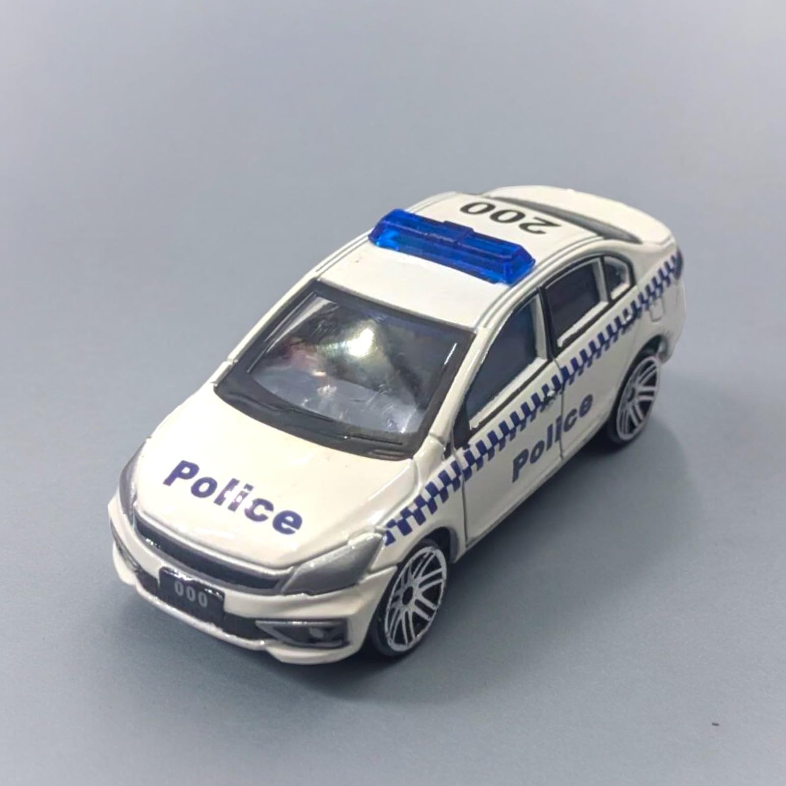 SARASI Australian Police Diecast Metal Cars, Gift for Collectors & Kids (Size: 7cm x 3cm x 3cm, White, Pack of: 1) (B0D77SGZZJ) Amazon Price History, Amazon Price Tracker