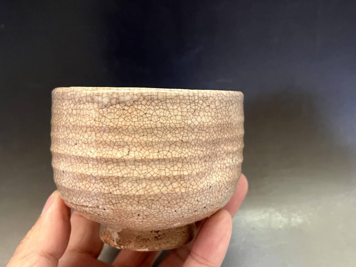 茶碗■古萩貫入碗 割り高台（江戸期）古いお茶道具 えくぼ 時代物 骨董品 希少■ Amazon.co.jp: 茶碗古萩貫入碗 割り高台（江戸期）古いお茶道具 えくぼ