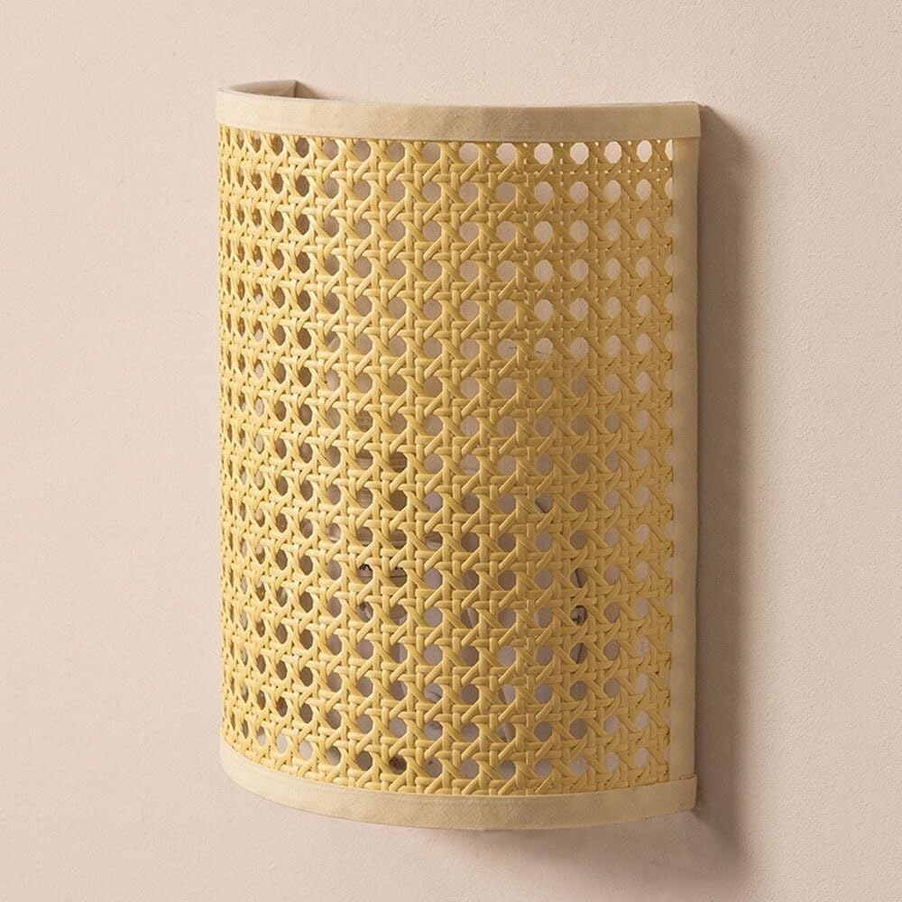 Apliques de pared de ratán para iluminar esquinas oscuras con un toque natural 4