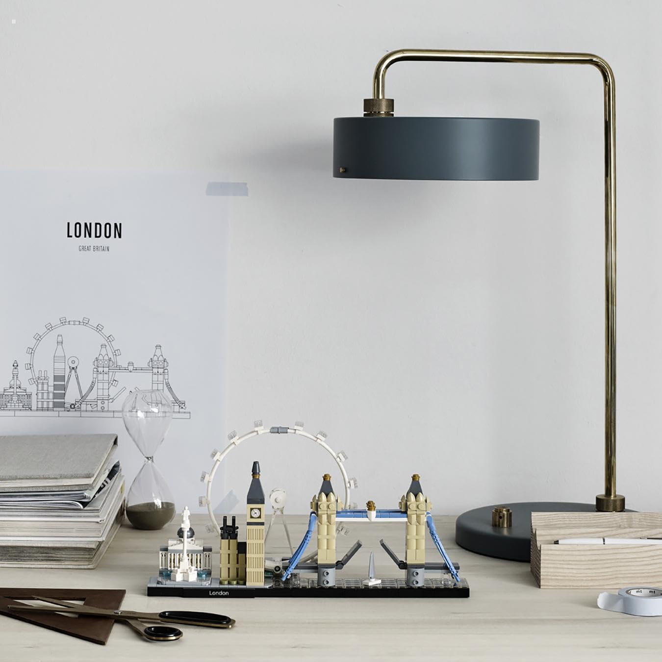 LEGO Architecture Londyn, Dekoracje do Domu i Ozdoba do Salonu, Kreatywne Klocki Konstrukcyjne, Zestaw Kolekcjonerski dla Dorosłych, Pomysł na Prezent, 21034