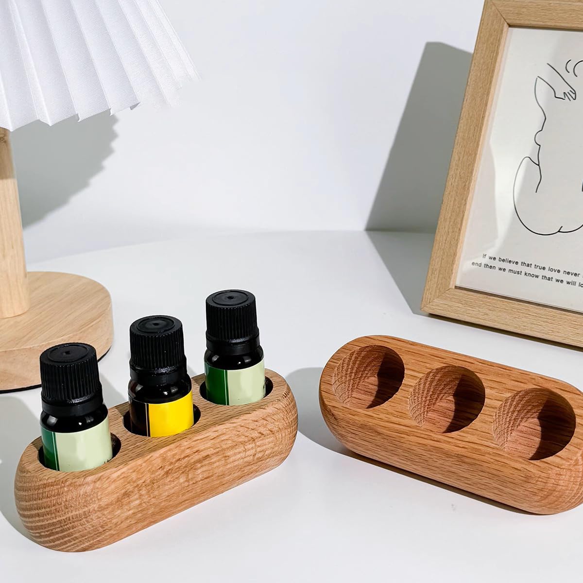 木製アロマオイルスタンド 4段　 木製アロマオイルボトルホルダー Amazon.co.jp: エッセンシャルオイルスタンド 木製 3本用/9本用 アロマ