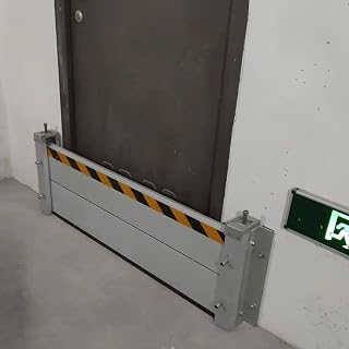 Subway Entrance Flood Barrier Threshold Kit, 2ft 5ft 8ft 10ft 12ft 13ft Temporary Dams Water Barrier Shield, for Front Door/Patio/Driveway, Reusable (Color : H40cm External Fix, Size : L 5ft(153cm)
