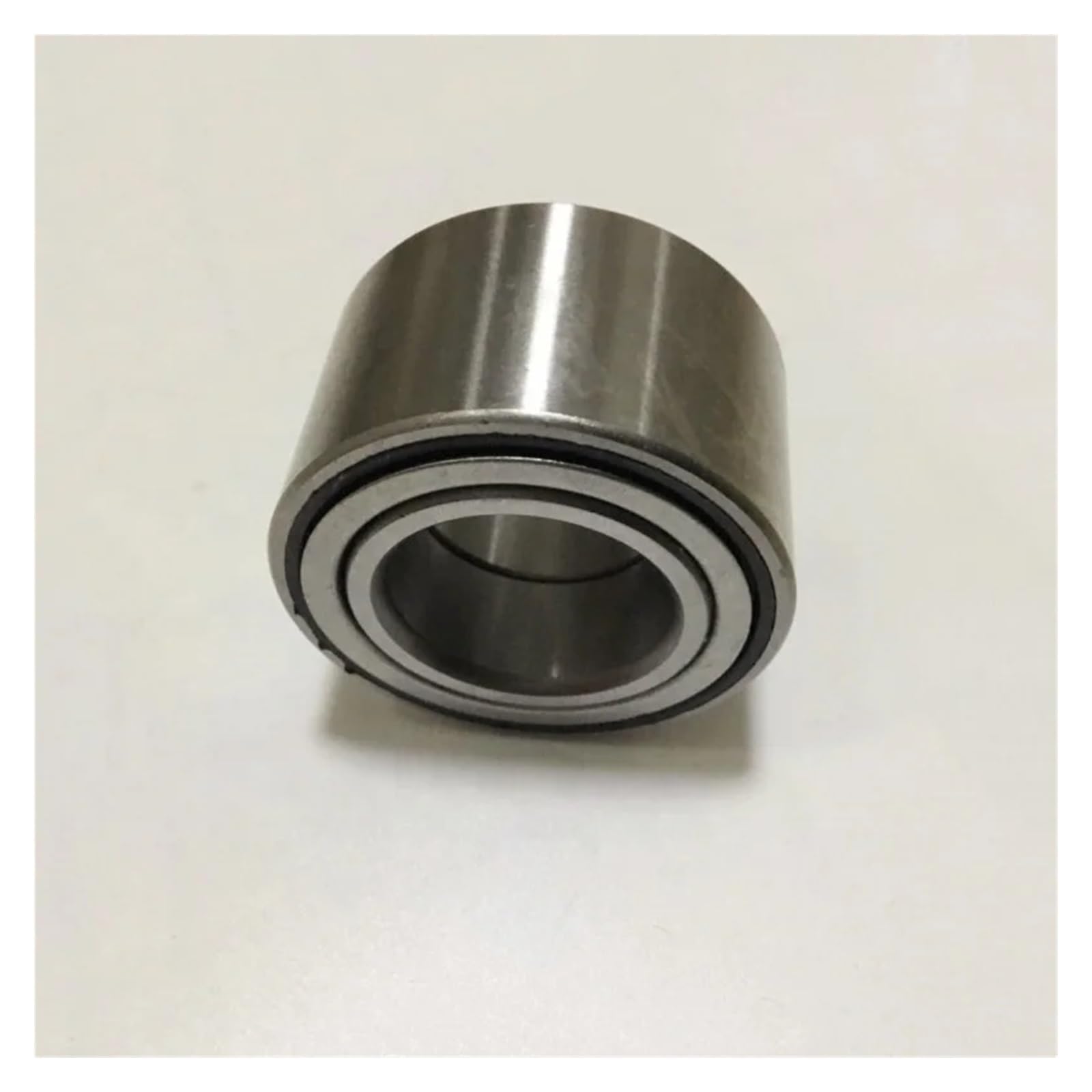Roulement de roue avant DAC4583CS62 compatible J001-26-151 et 45BWD06