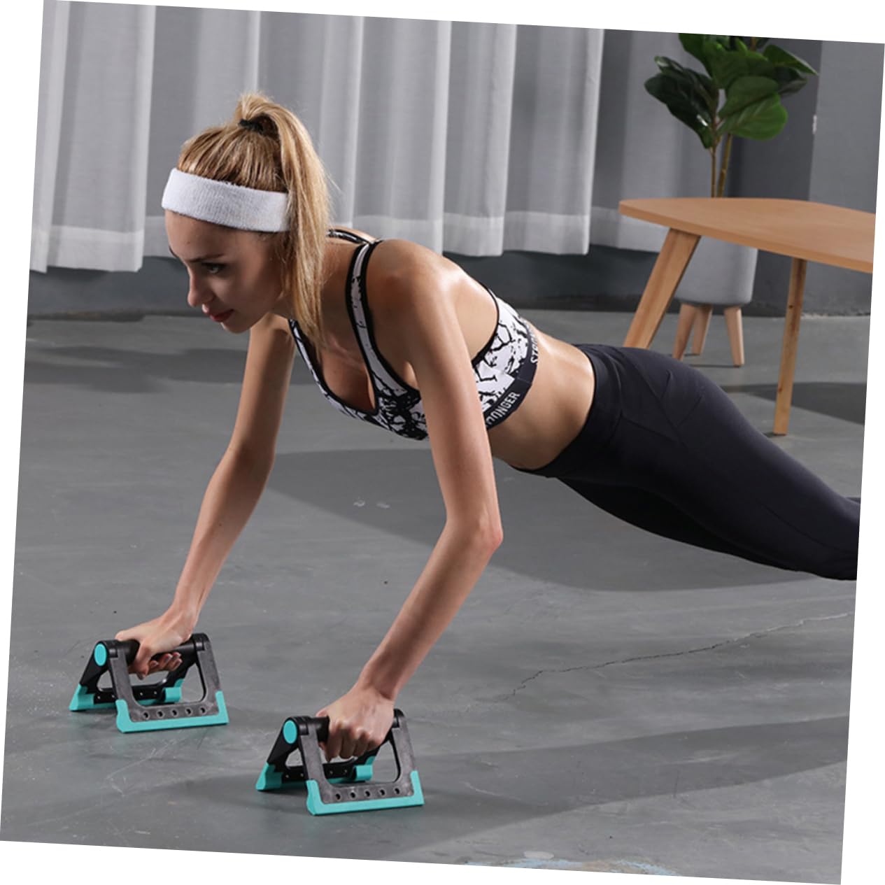 Happyyami 1 Pair Indoor Bar Bracket Durable Fitness Equipment for Enhanced Stability and Comfort for Home Workouts Comfortable Grip with Fulcrum Design for Safer Exercise