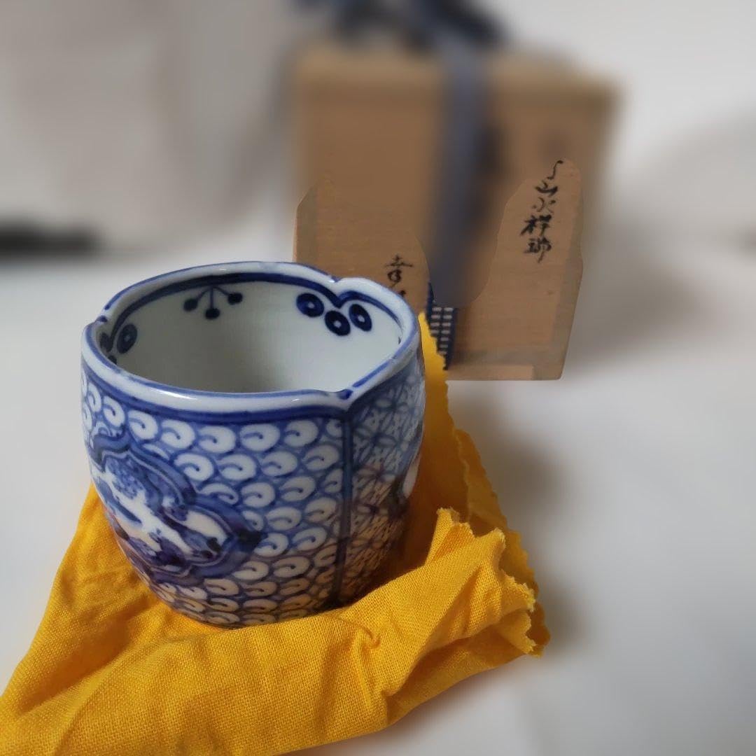 作家物 ライオンの箸置き(2つ) 強いぞライオン*レジン箸置き 作家物 ライオンの箸置き(2つ) 強いぞライオン*レジン箸置き