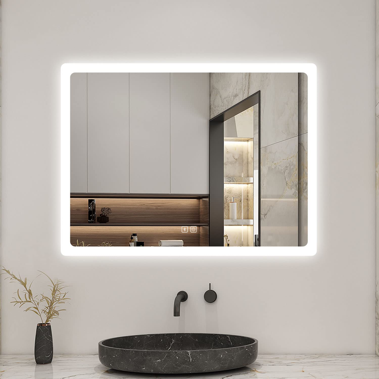 Biubiubath 600x800mm Bluetooth LED Bathroom Mirror with Shaver Socket and 2 USB Ports Dimmable 3 Colour with Demister Pad Touch Sensor Wall Switch Control Lights Vertical Horizontal