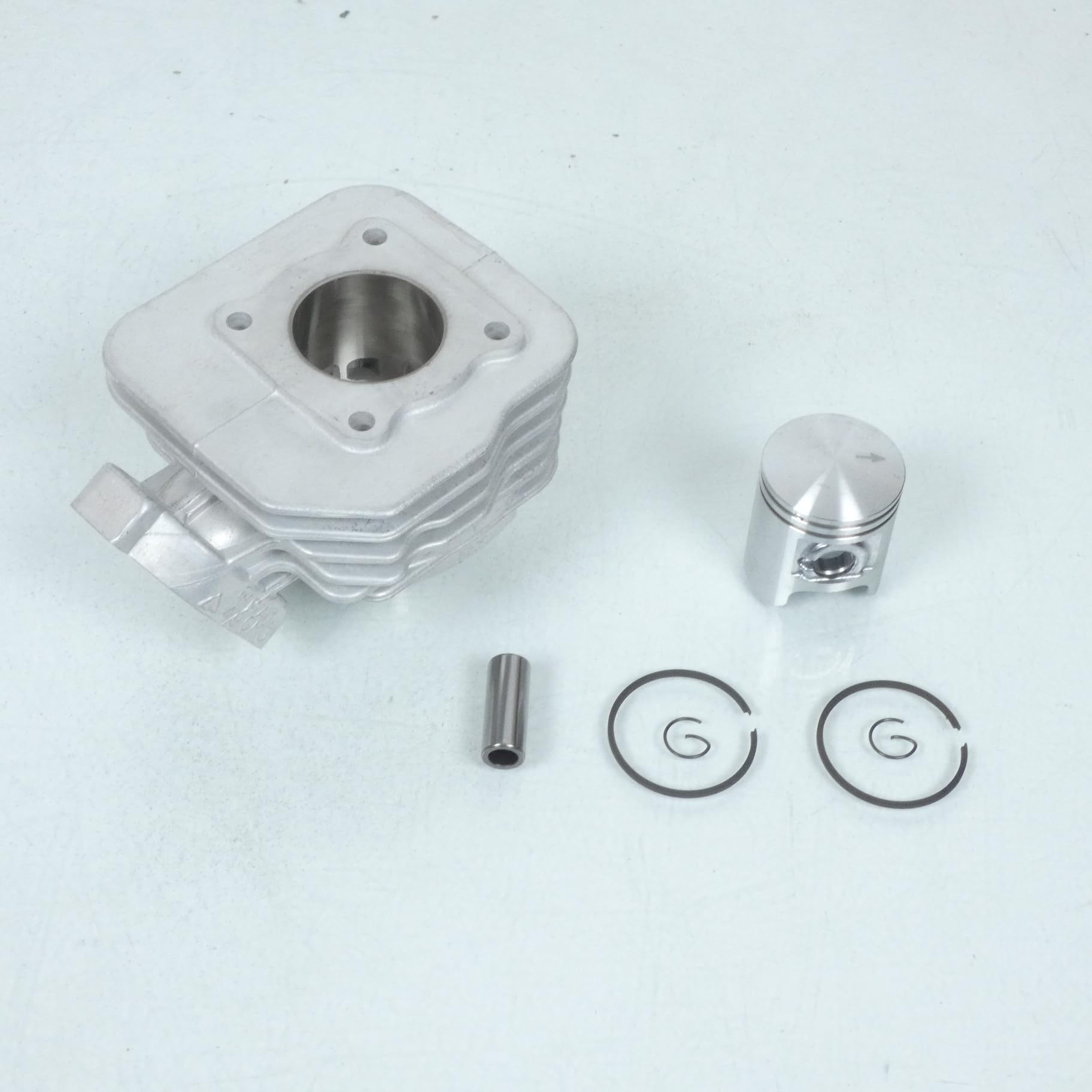 Cilindro P2R para Scooter Peugeot 50 Buxy Avant 2020 Nuevo a estrenar