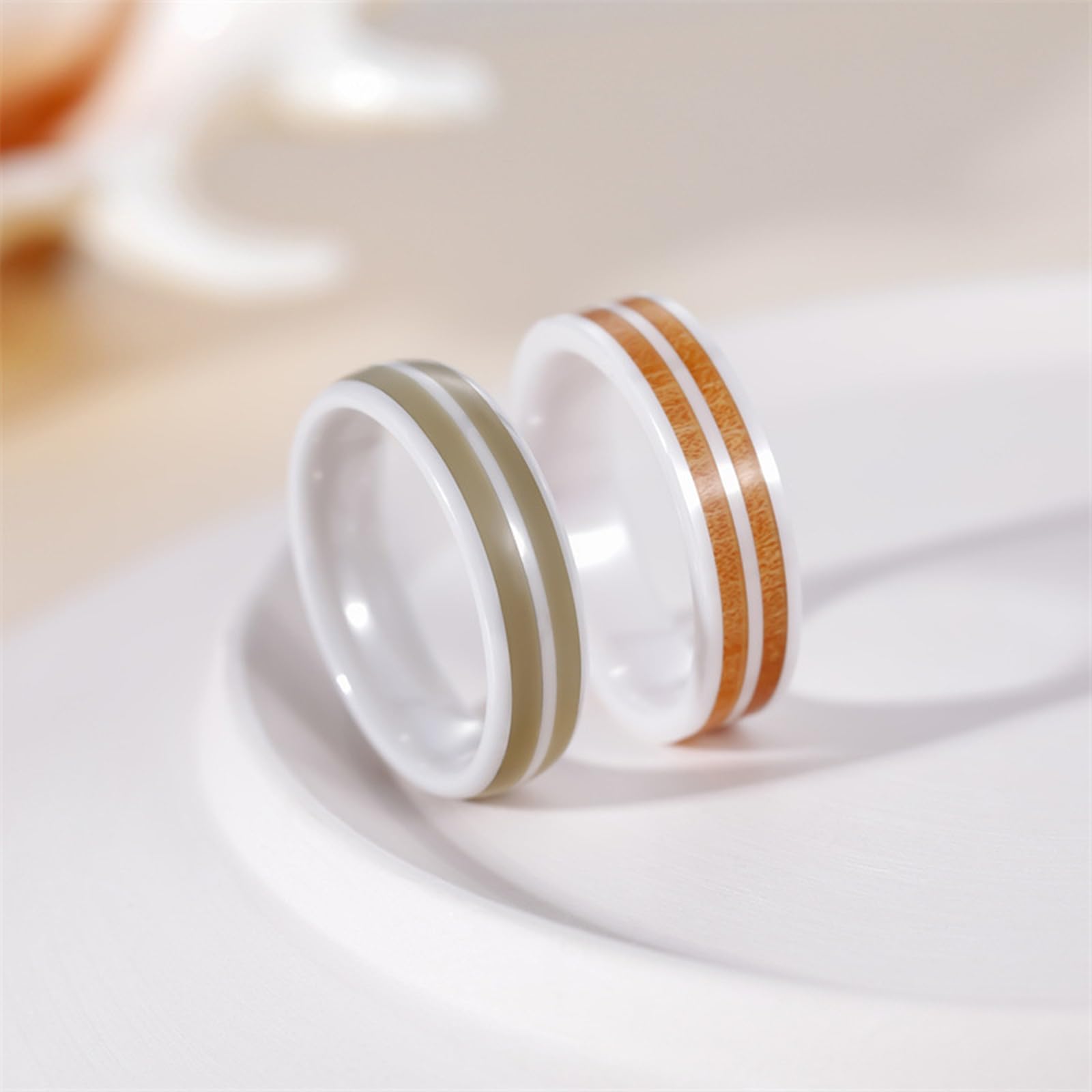 Anillo para mujer y hombre, cerámica, anillo de boda, compromiso, grano de madera, resina epoxi doble de 6 mm, ancho