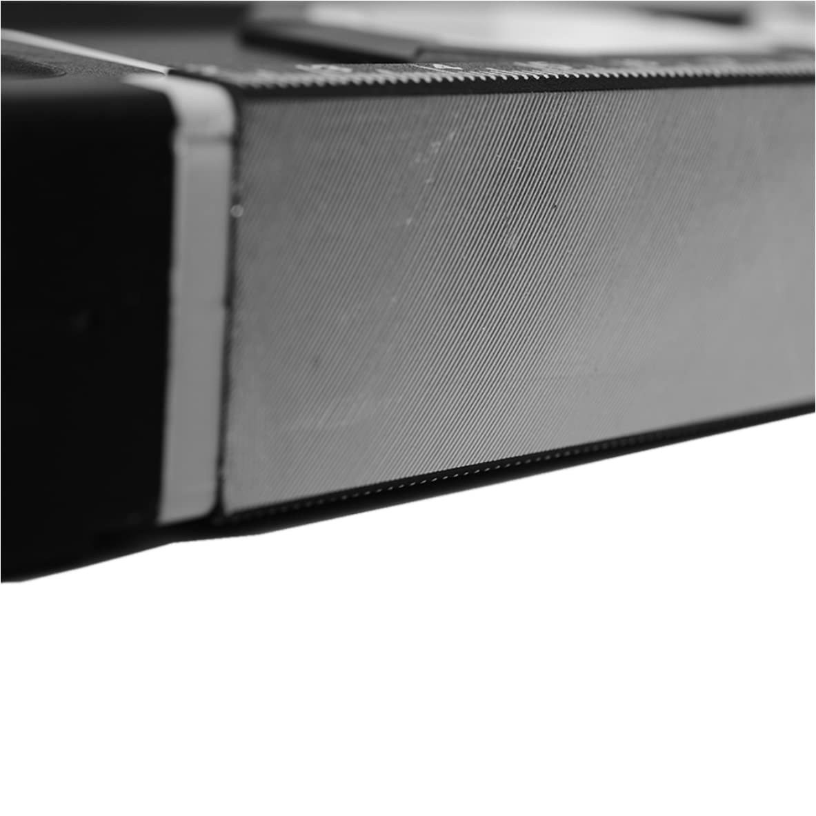 Niveau à bulle magnétique en aluminium V-PPlus Niveau à bulle magnétique Roboust Niveau à bulle magnétique en aluminium (150 cm de long)