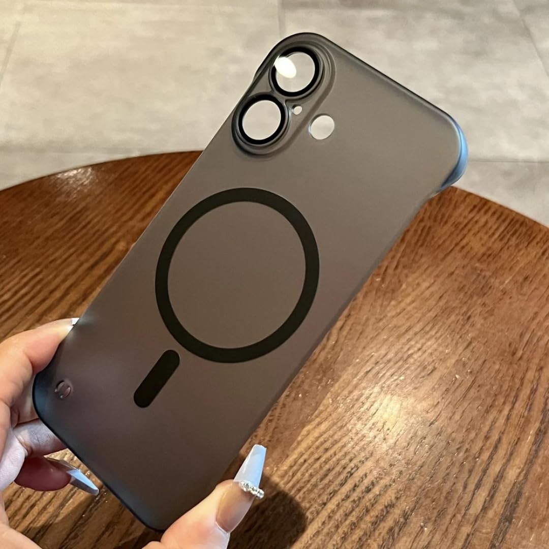 Coque fine iPhone 15 mate pour un confort d'usage au quotidien