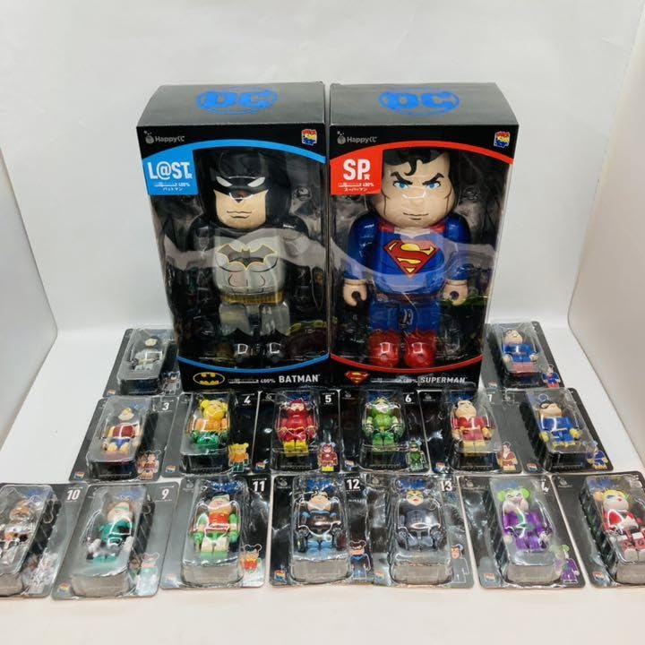 ベアブリック　新品　コンプリートセット　スーパーマン　バッマン ベアブリック新品コンプリートセットスーパーマンバッマン