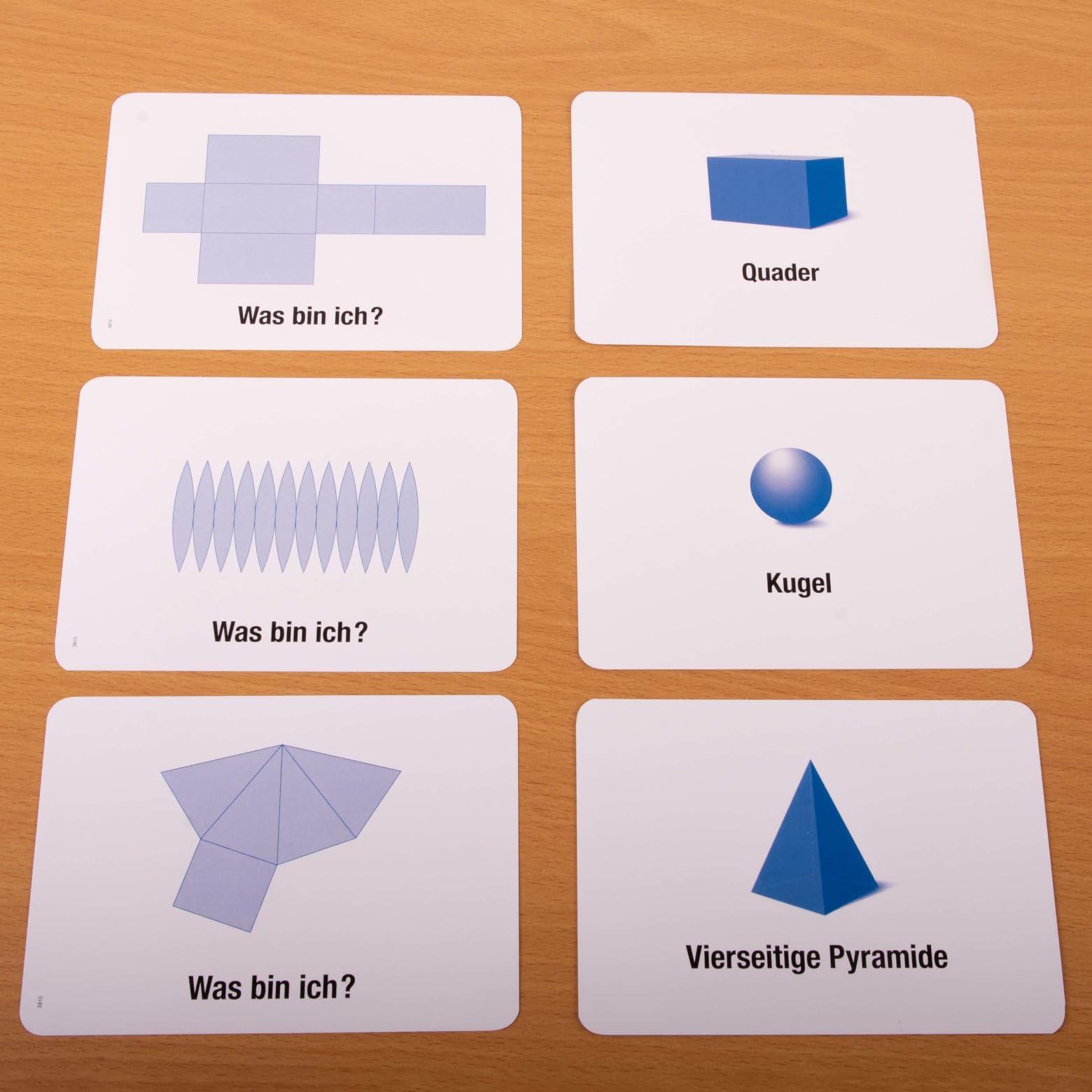 Geometrische Körper, Holz Lernmaterial Mathe & Geometrie | 10 geometrische Formen, 14 Grundflächen, 100 Aufgaben, Montessori Lernset, räumliches Denken fördern