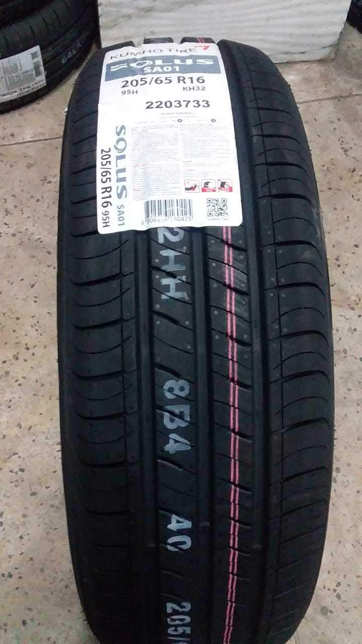 KUMHO 205/65 R16 KH32 Solus SA01 95H : Amazon.in: Car & Motorbike