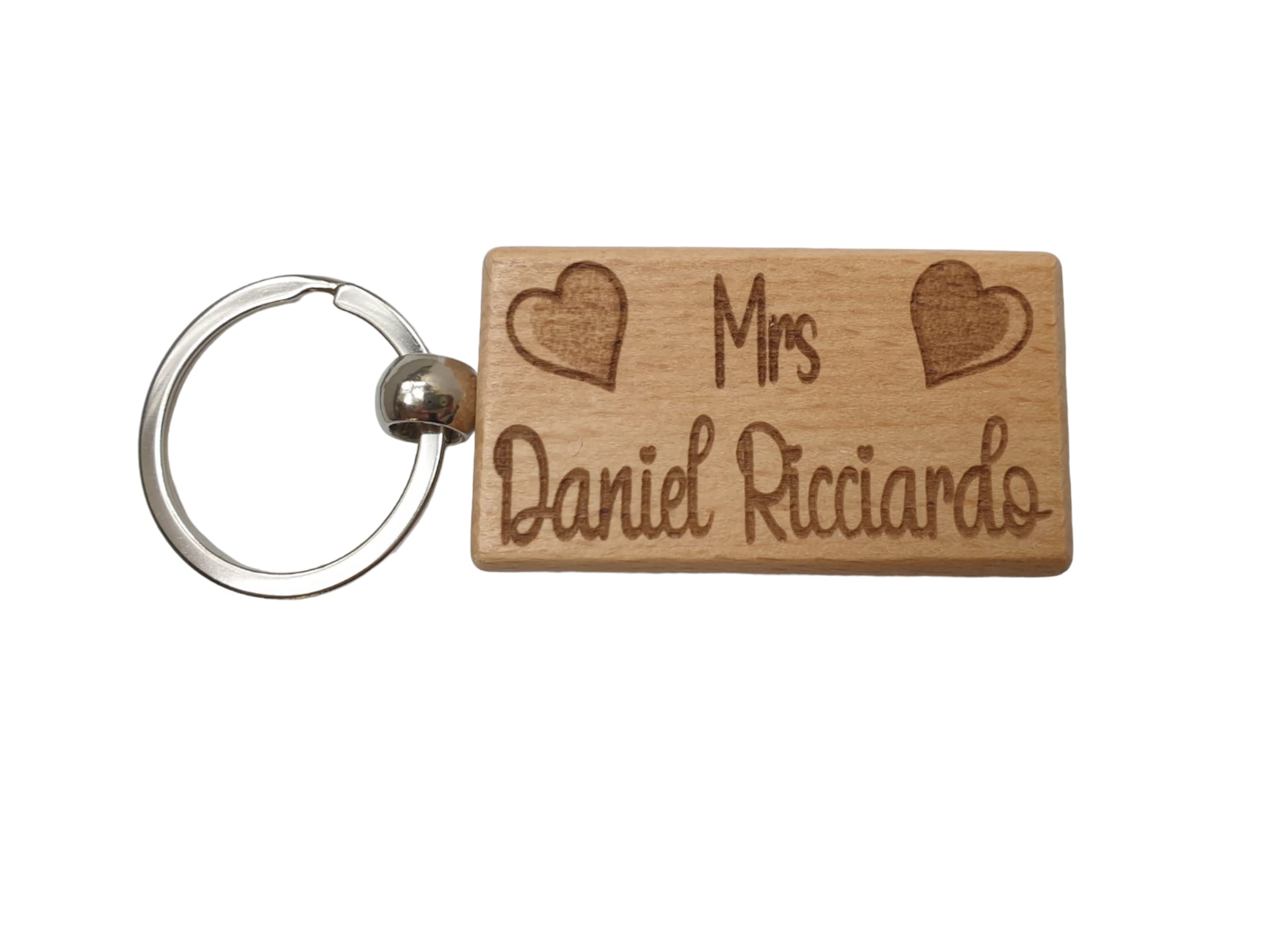 Decalarama Brown Mrs Daniel Ricciardo Keyring Gift - Engraved Wooden Formula One F1 Team Driver Fan Fun Cute Novelty Present