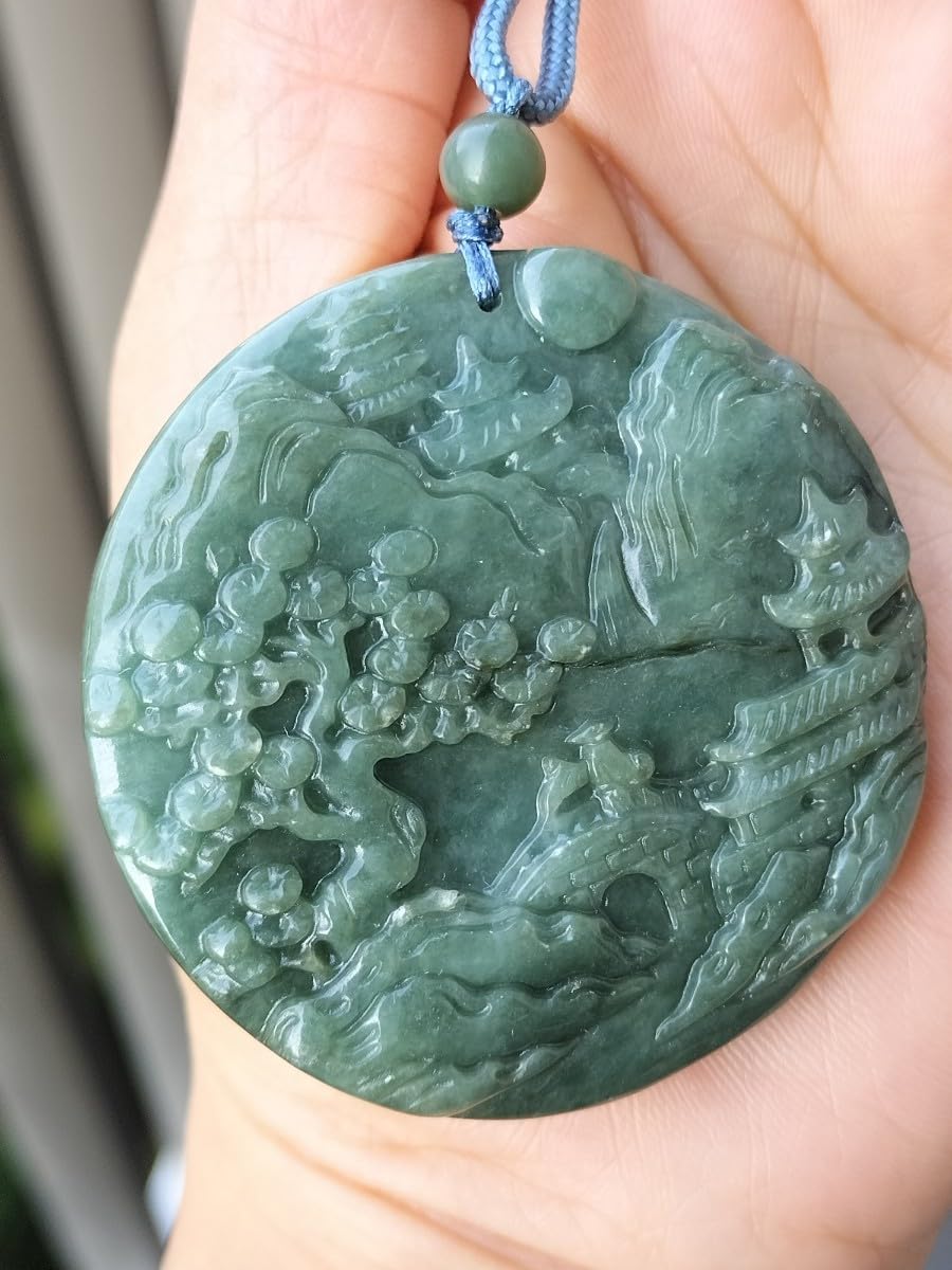 翡翠彫刻ペンダント 山水図 【公式通販】