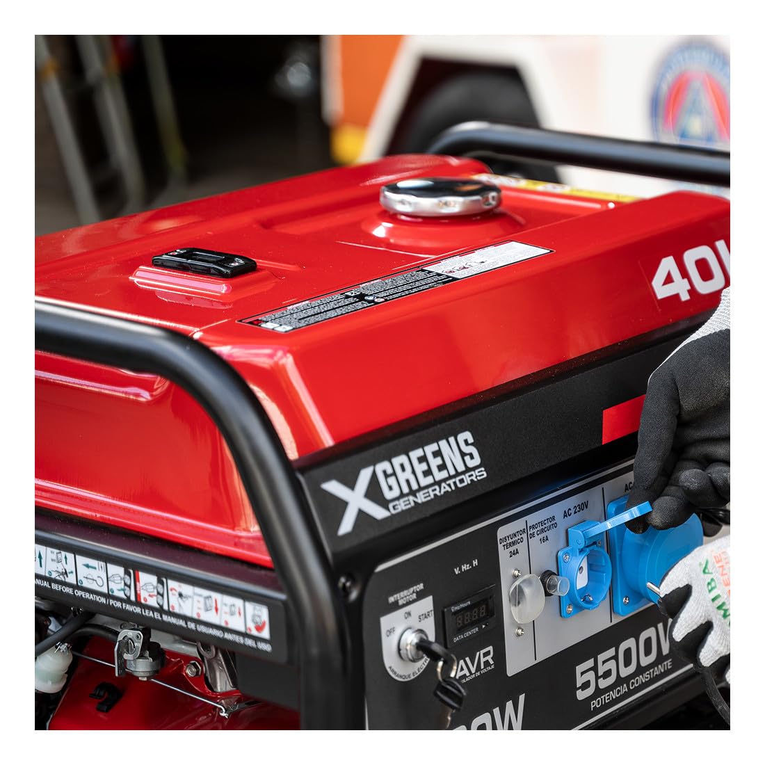 Generador de corriente (gasolina) X60E (máx. 6.000W, depósito 40 l, AVR, ruedas, eléctrico, ruedas, alerta aceite, monofásico, 3 tomas 230V, protección térmica y panel digital)