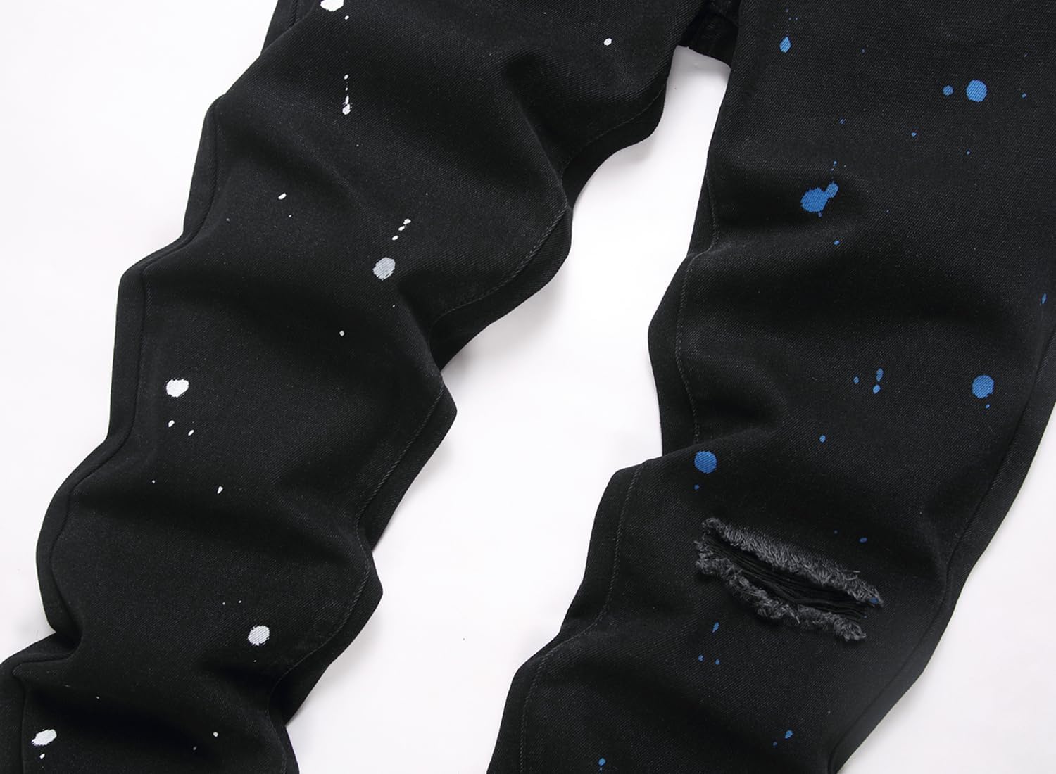 Men's Ripped Regular Straight Leg Fit Jean - Image 4