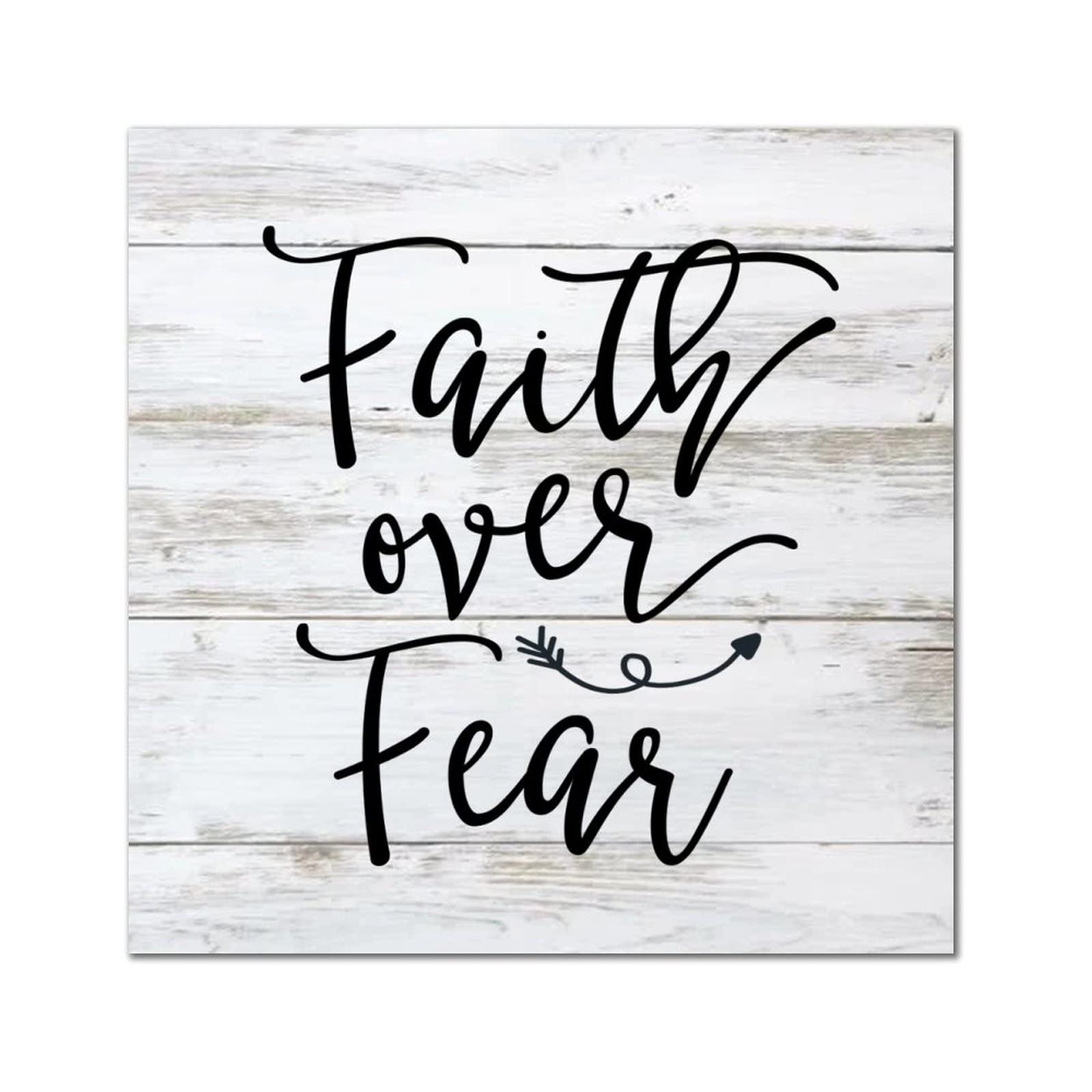 Plaque en bois Faith Over Fear pour habiller un mur vide avec élégance