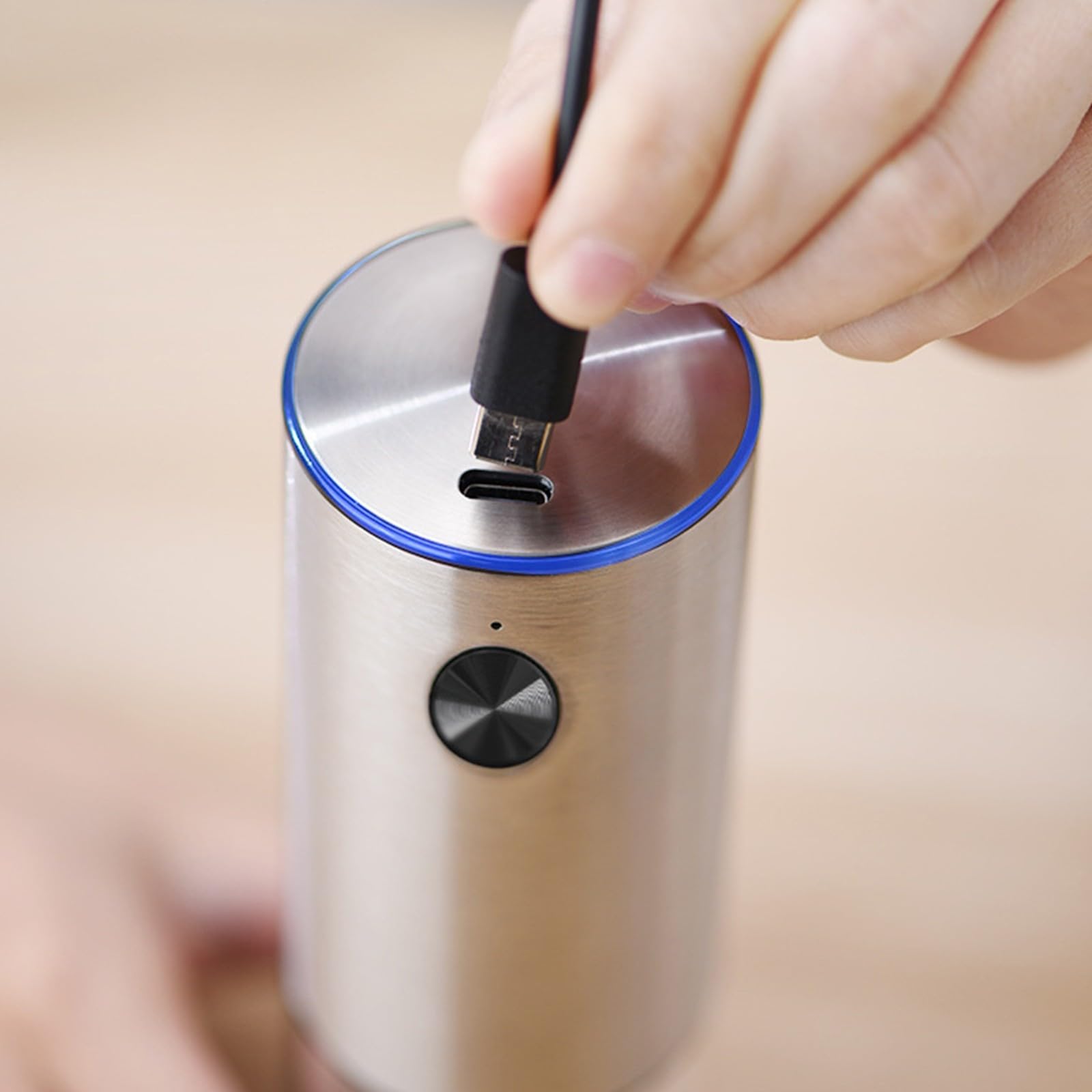 Macinino elettrico automatico per spezie, regolabile con impostazioni grossolane/fini, batteria ricaricabile e gadget da cucina in ABS, camera trasparente