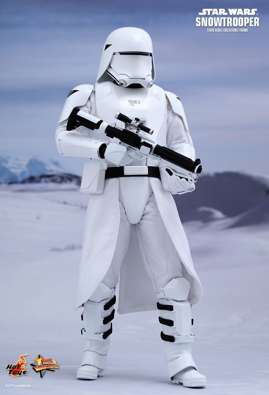 Hot Toys Star Wars 16th Collectible Figures: First Order Snowtrooper 2-Pack | Star Wars The Force Awakens 12 Inch Action Figure MMS 16 Scale Series - First Order Snowtroopers Hot Toys 902553 product thumbnail 6