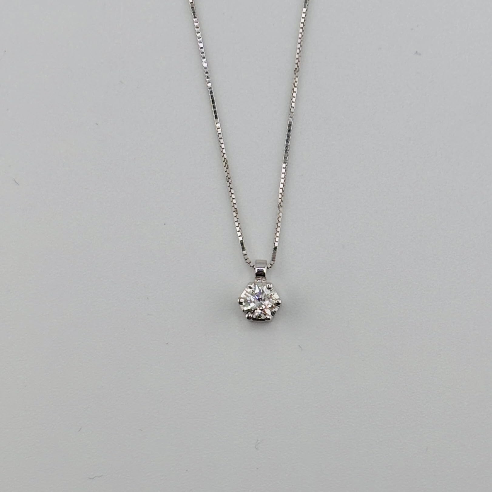 Collana catenina con ciondolo Punto Luce sei griffe Diamante taglio brillante 0,30 ct gioiello elegante da donna sposa matrimonio