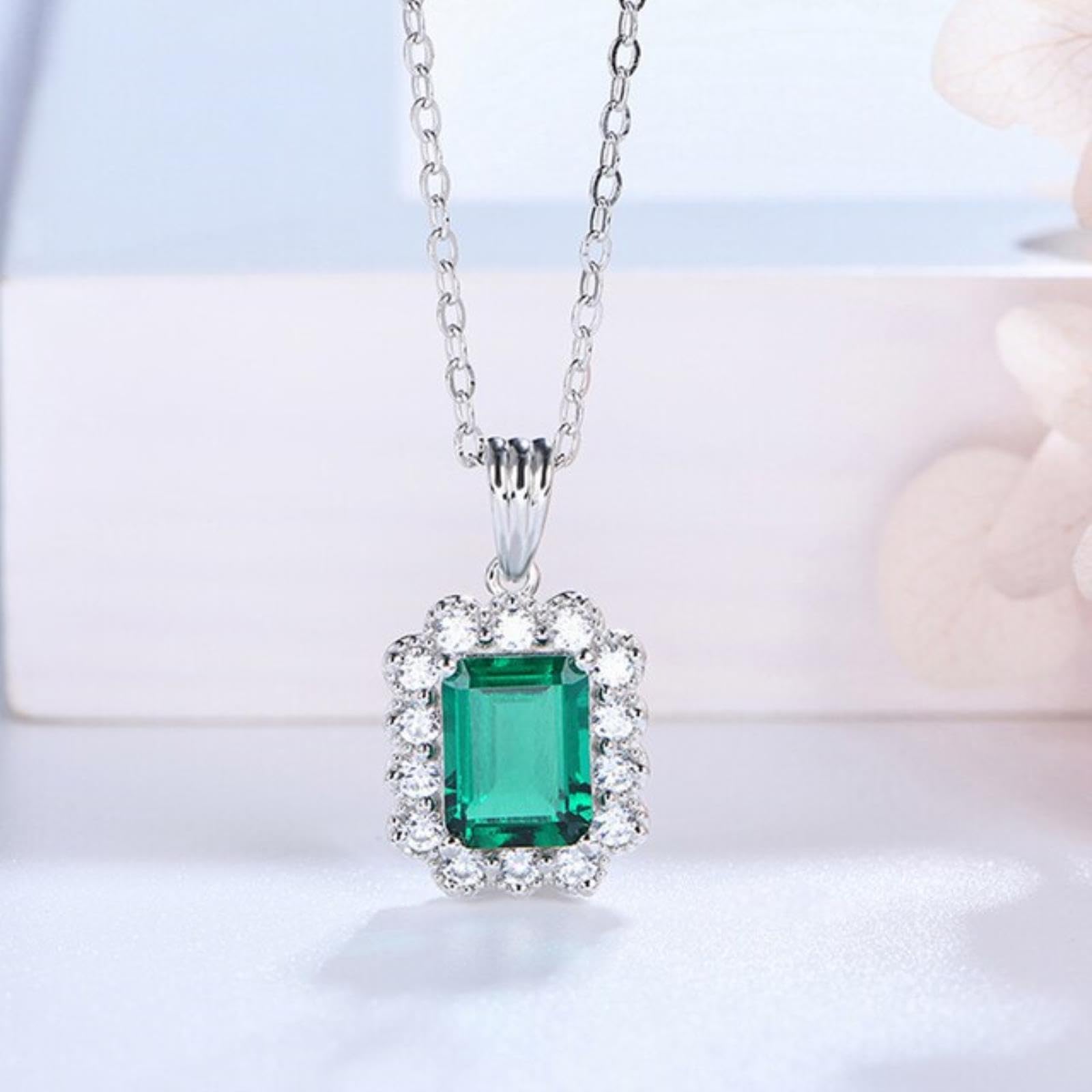 Collana con Ciondolo Smeraldo A Forma di Rettangolo da 1,5 Carati Gioielli in Argento Sterling 925 per Fidanzamento da Donna
