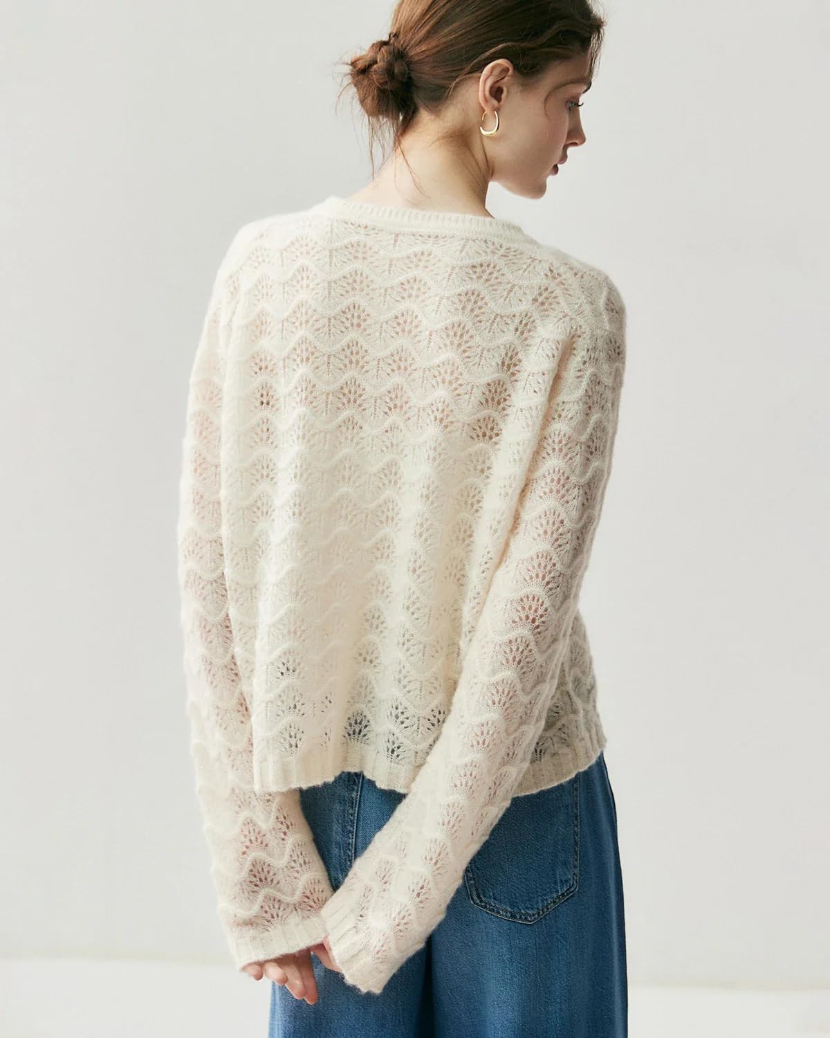 DAISYSILK Silk Cashmere Cardigan with Metal Buttons for Women, Round Neck Hollow Openwork Lightweight Cashmere Cardigan Top