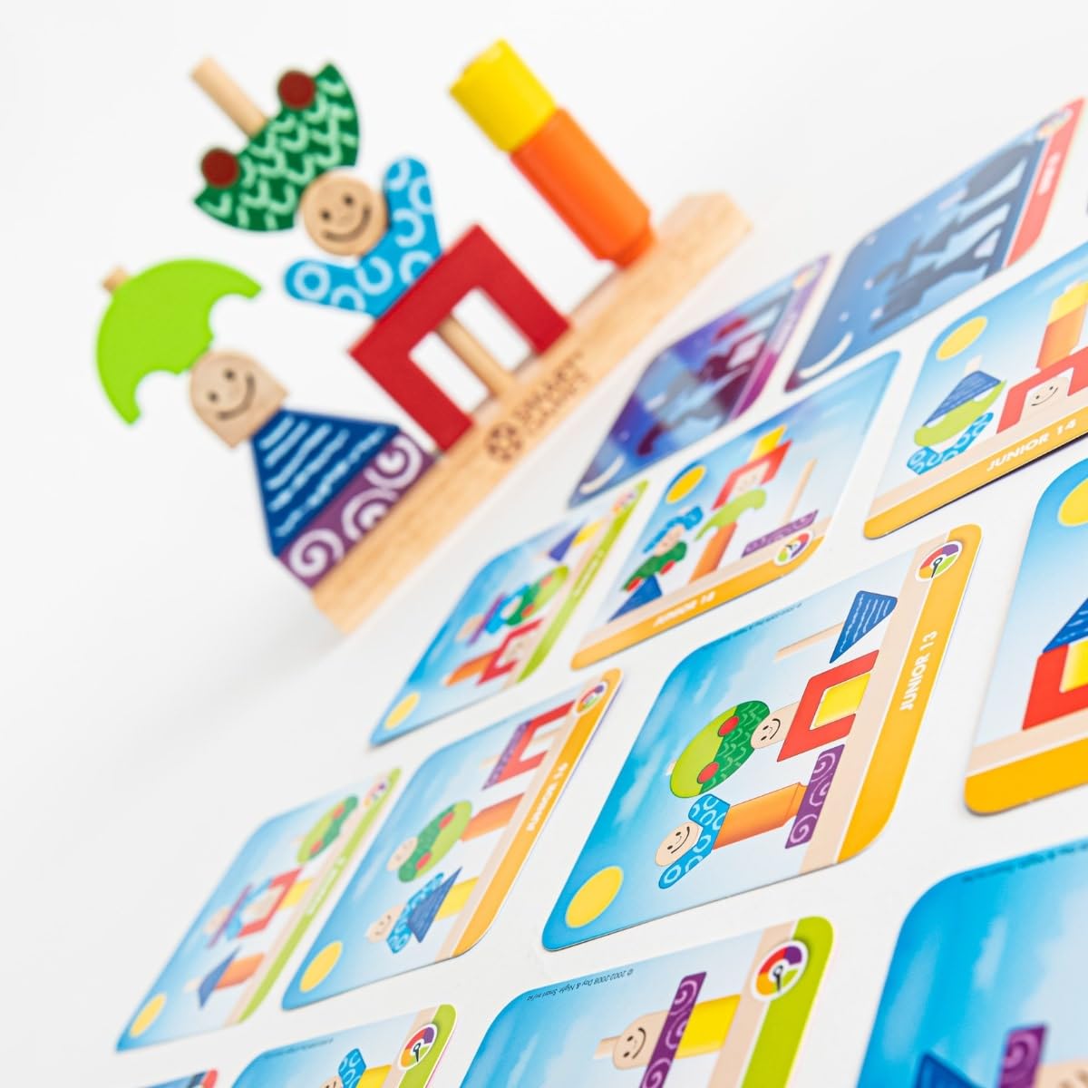 Smart Games - Jeu pour 1 joueur - Jeu solo - Jour et nuit - 48 tâches - Pour enfants à partir de 2 ans - Jeu de voyage