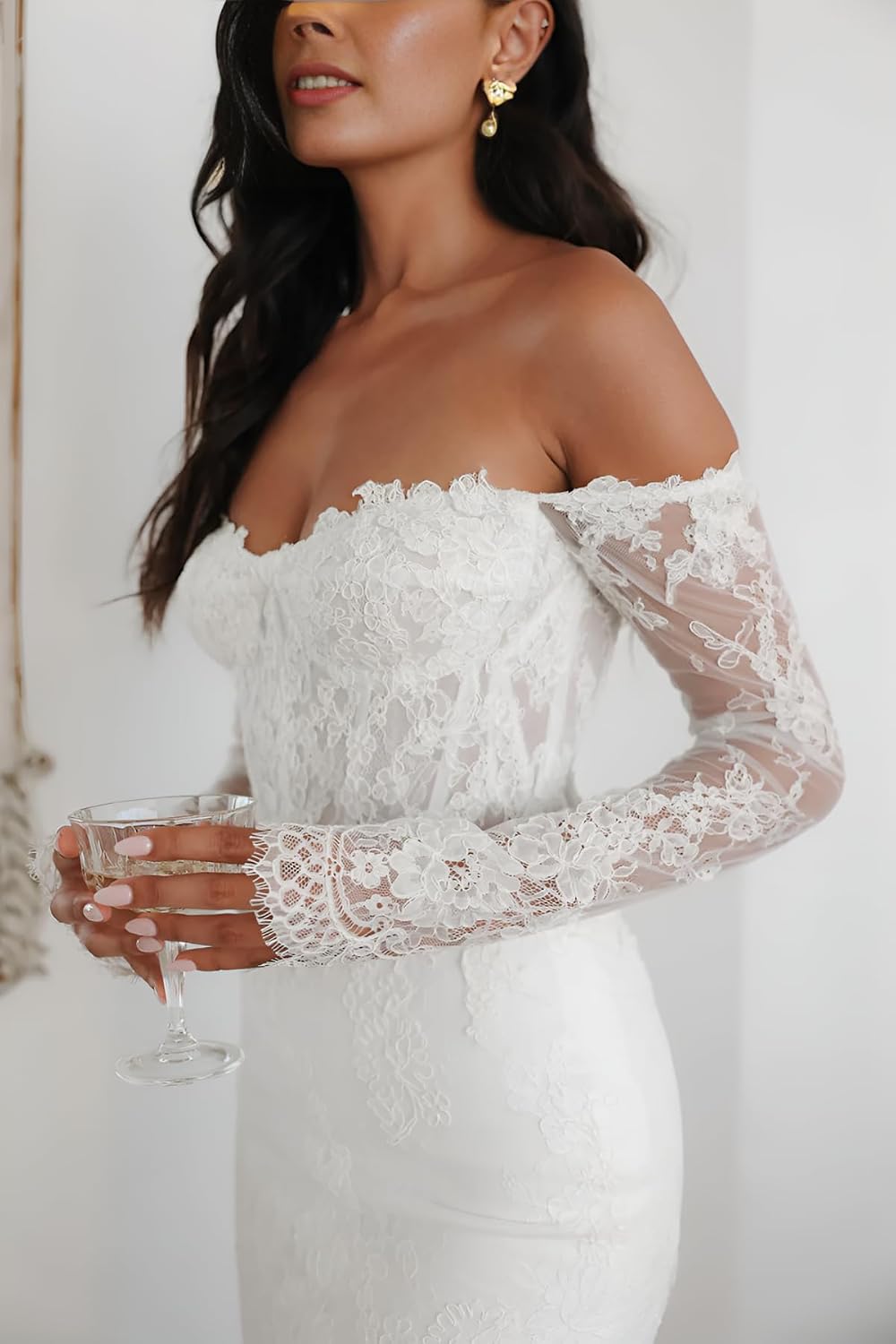 Short Wedding Dresses for Bride Lace Long Sleeve Tulle Embroidery V Neck Corset Mini Bridal Gowns