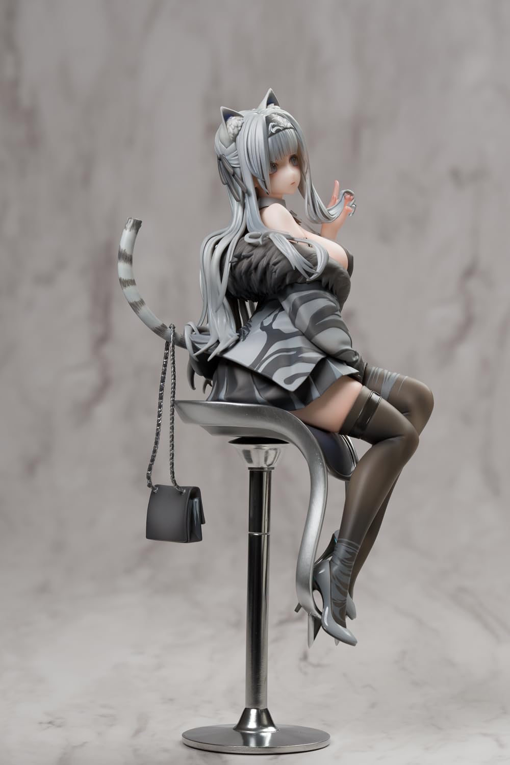 Amazon | 白組み レジンキット 天琥(てとら) 1/6スケール レジン製