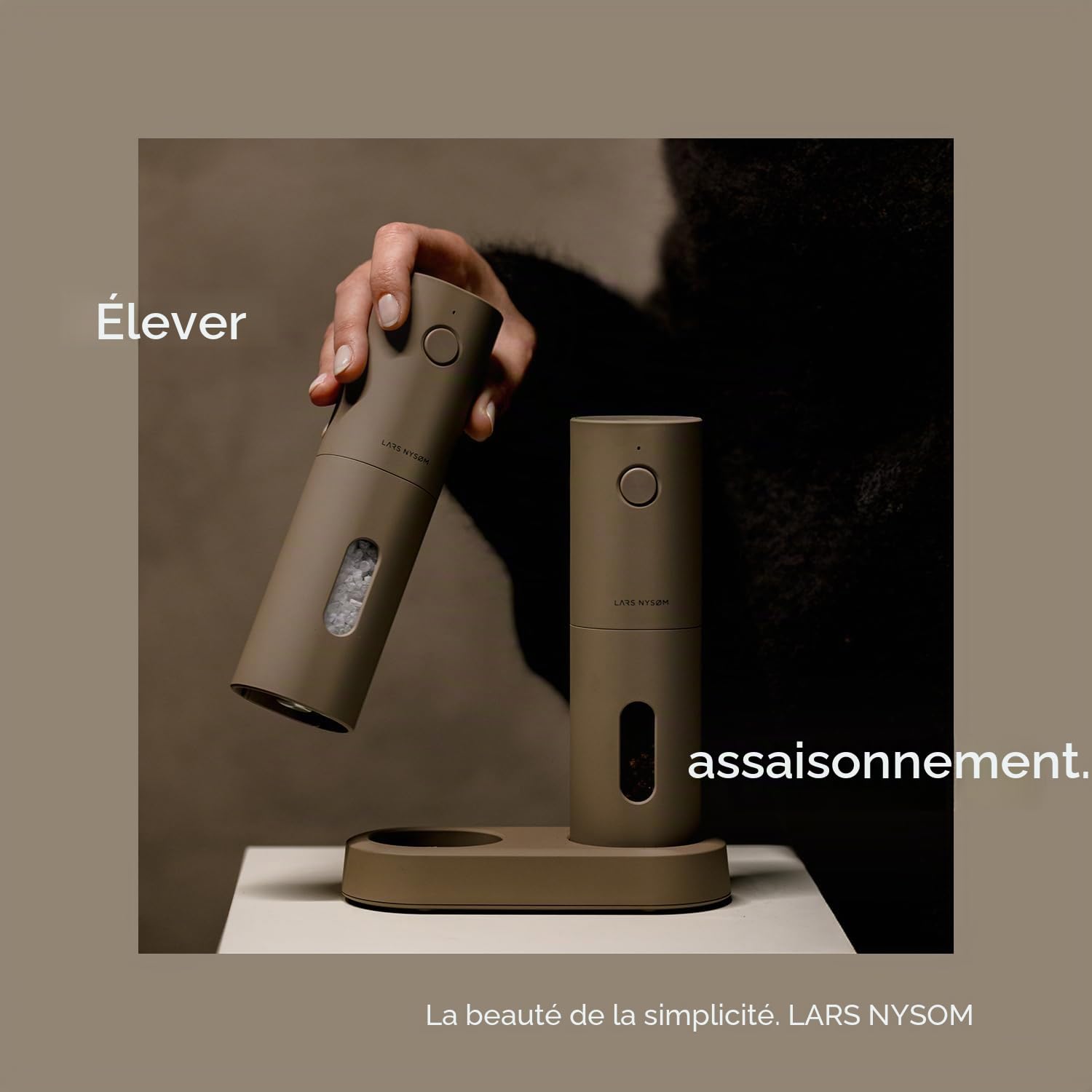 Moulin électrique sel et poivre LARS NYSØM automatique broyeur céramique rechargeable USB Carbon Black
