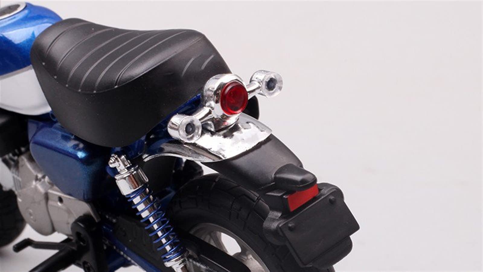 Amazon.co.jp: 模型玩具 に適合するホンダ モンキー125 オートバイ