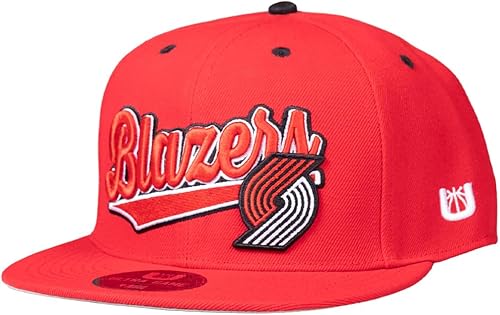 Ultra Game NBA Boys 8-20 Gorra de béisbol bordada 3D con logotipo del equipo