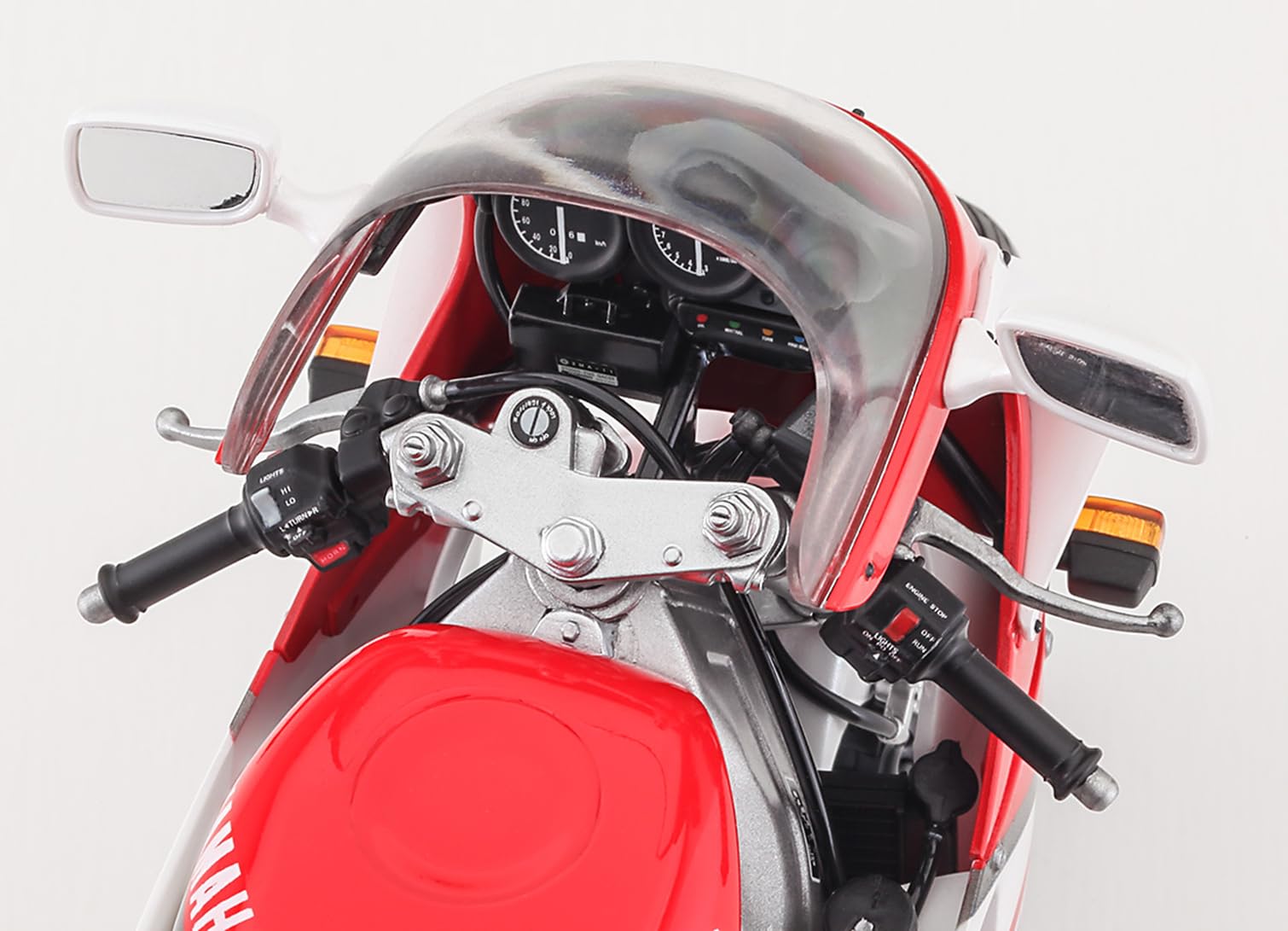 Amazon | ハセガワ 1/12 ヤマハ TZR250 (3MA) 後期型 1990 プラモデル