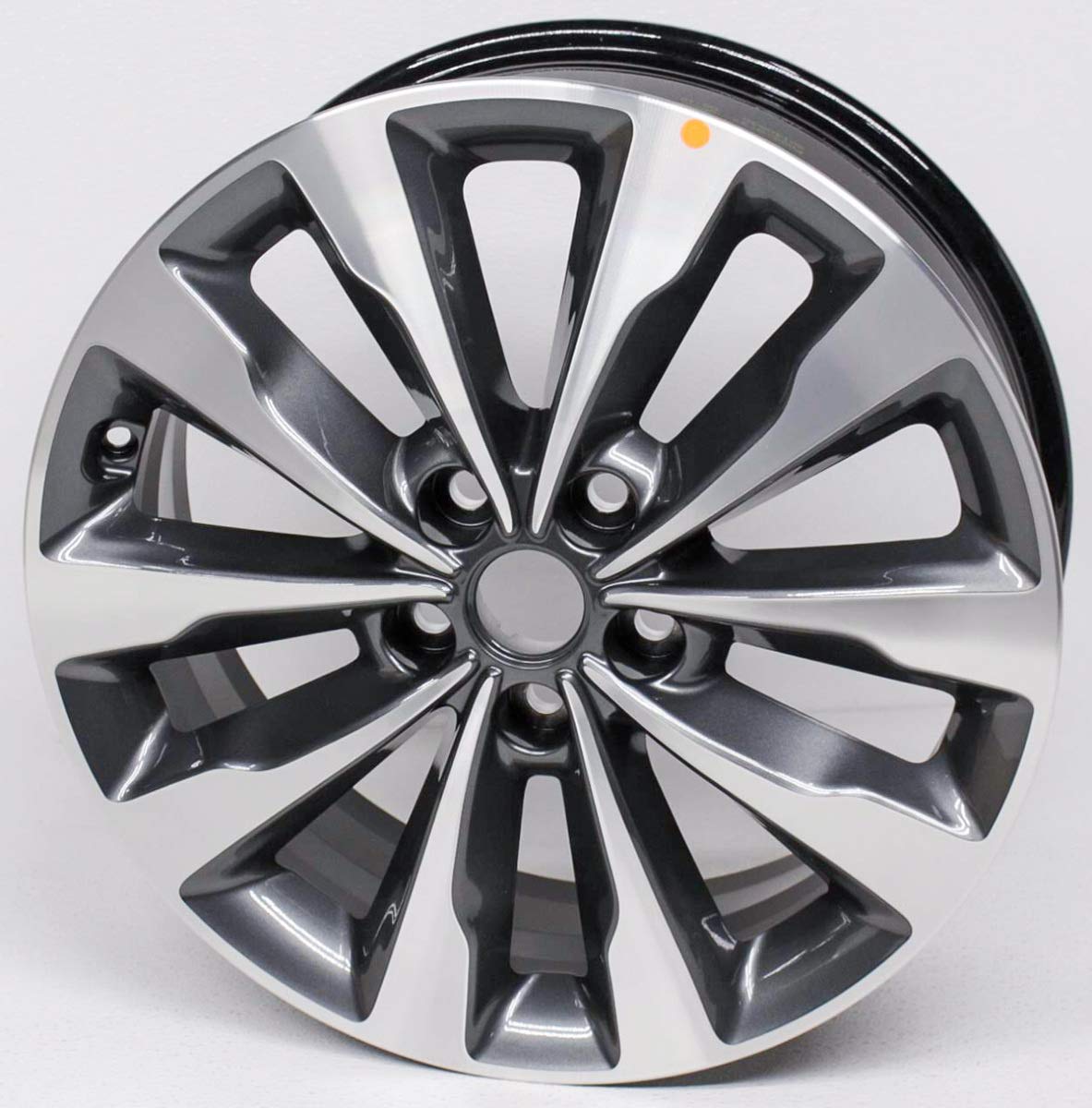なな Amazon.com: Genuine OEM 52910-A9220 Aluminum Wheel / 52910A9220