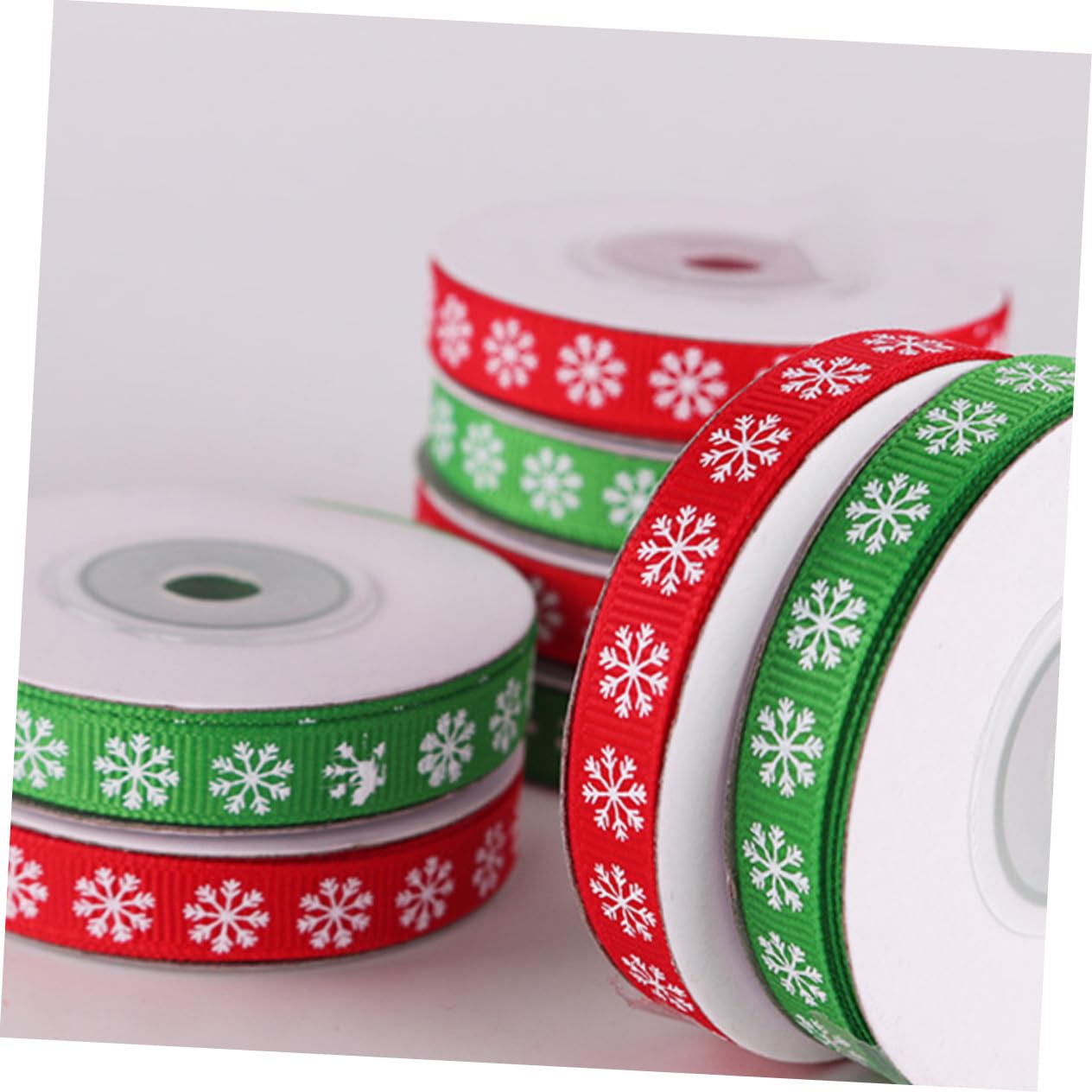 Angoily 12 Rollen Weihnachts Dekoband Breit Schneeflocken Geschenkband für DIY Geschenkverpackung Partydeko Rot Grün