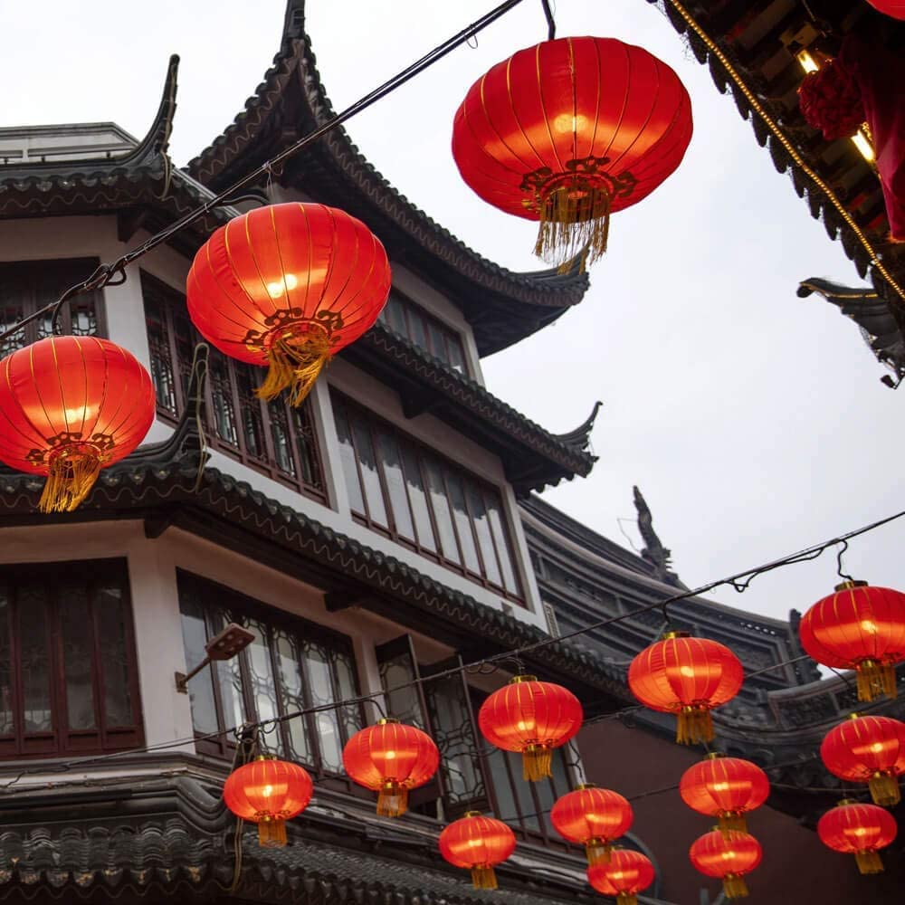 MOOLYAVAAN PRODUCTS Red Paper Lanterns Hanging Decorations for Chinese Spring Festival Celebration (Pack of 2)