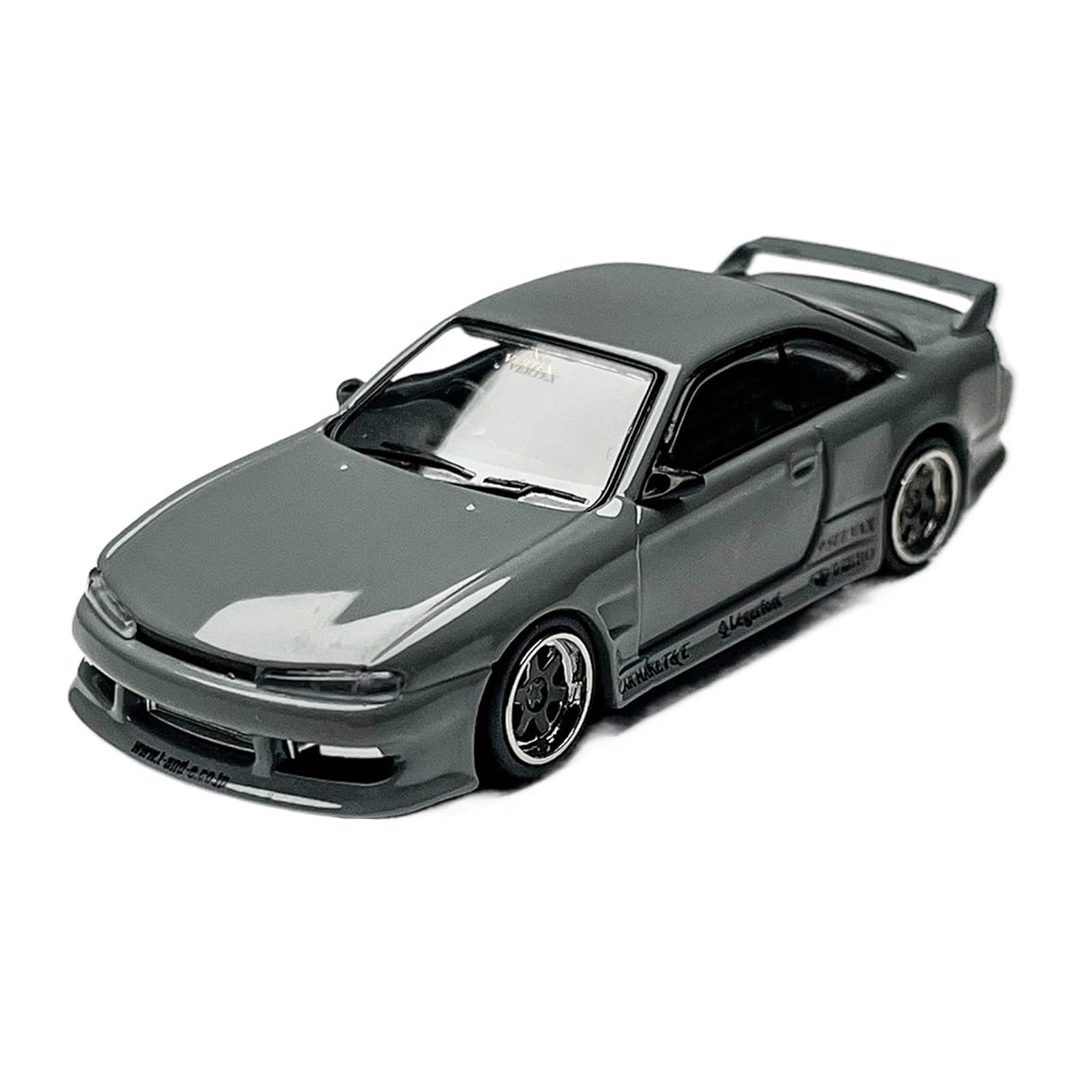 Metallo Scala Replica 1 64 Per Nissan VERTEX Silvia S14 Modello Di Auto In Lega Tarmac Miniatura Hobby Collection Ornamento Hobby Veicoli Giochi Set