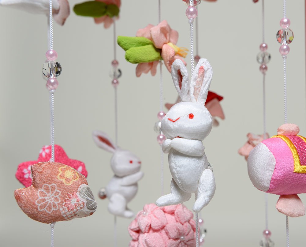Amazon | 【つるし飾】【ひな人形】つるし雛 きらきらうさぎつるし雛