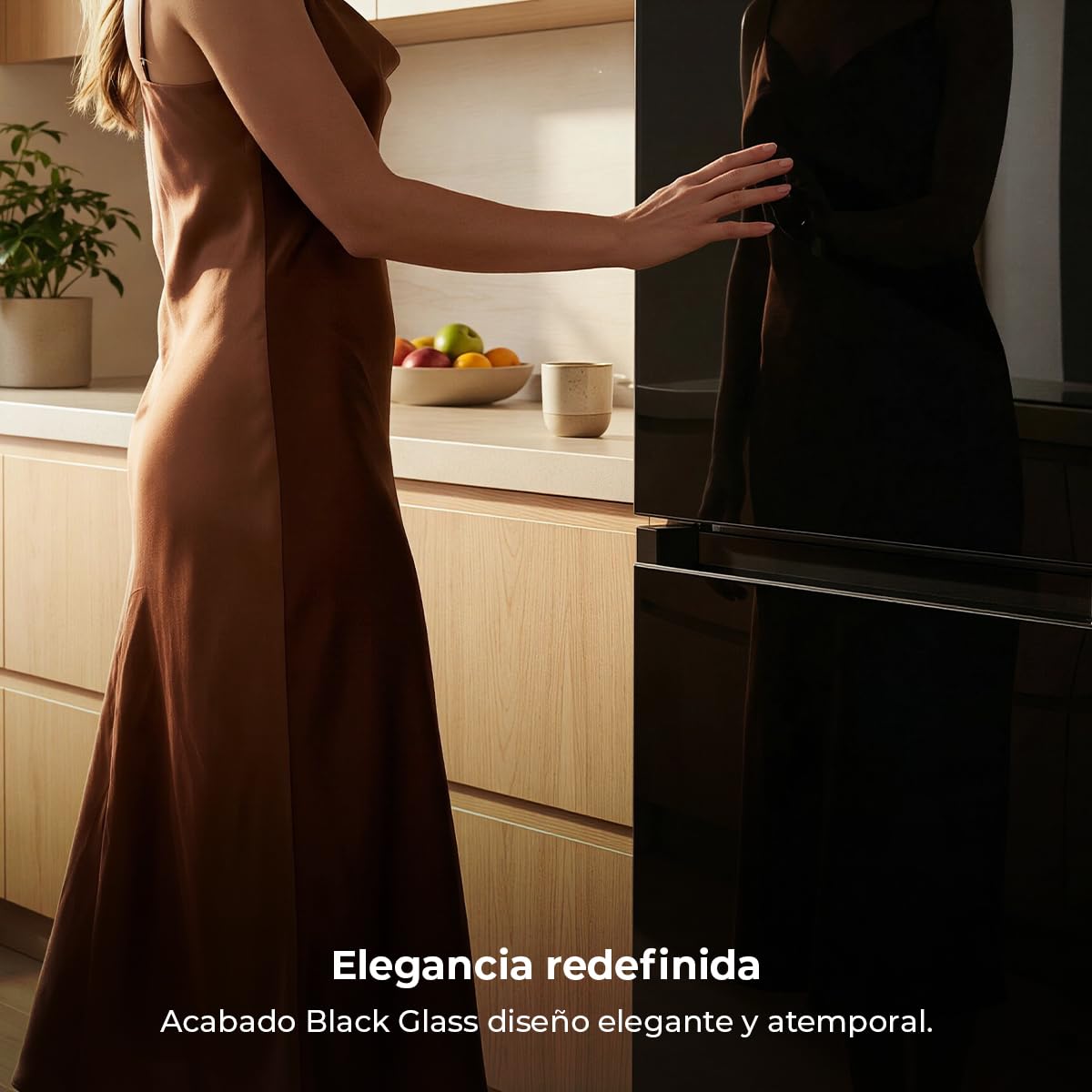 Cecotec Frigorífico Combi No Frost de 405L Bolero CoolMarket Combi 405 MC Elite Black Glass D. 200 cm de Alto, 59,5 cm de Ancho, Clase D, MetalFlex Cooling, Fresh Flex, Interior en Elite Grey, Negro