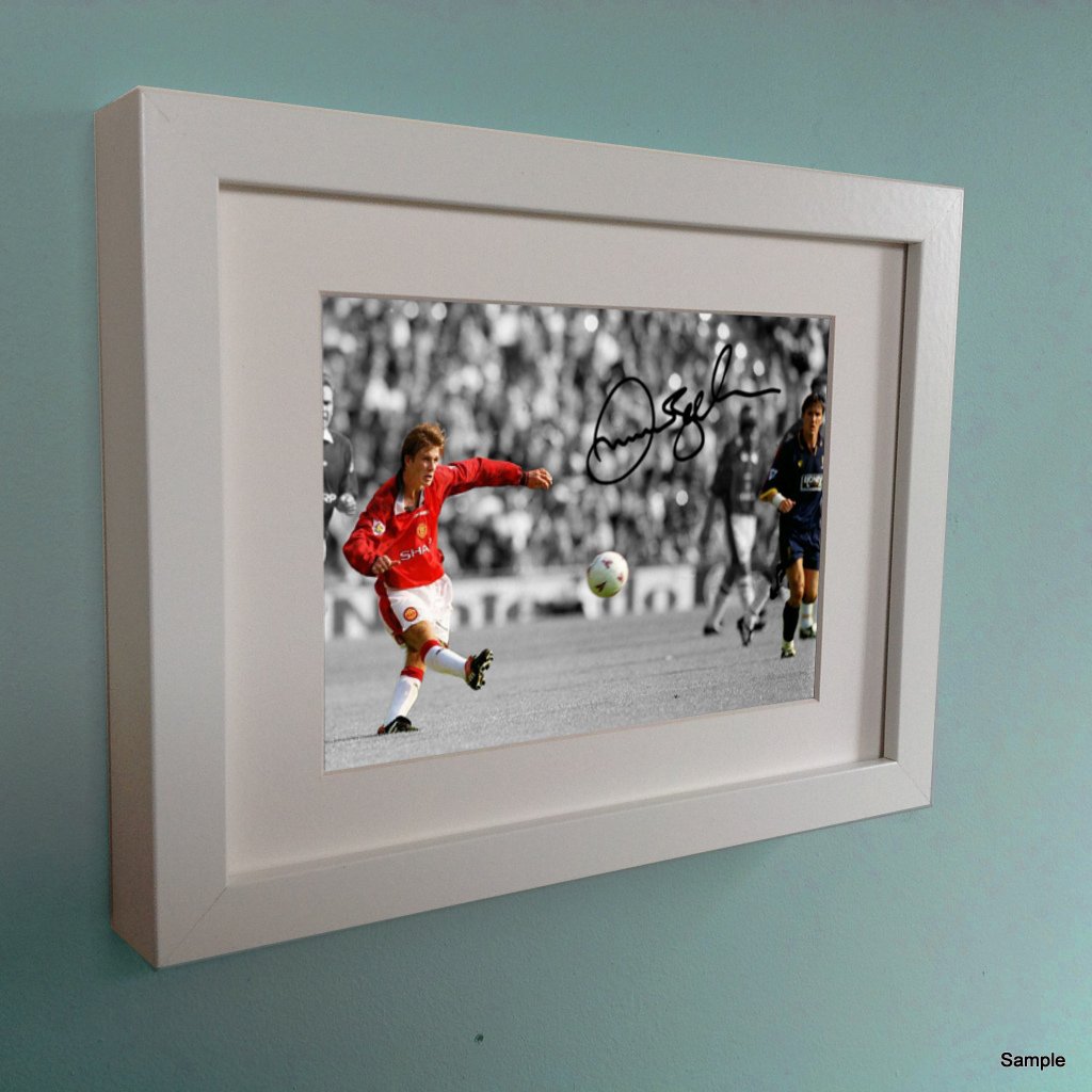 Photographie Originale Signée DAVID BECKHAM - Collector Football - Autographe Authentique